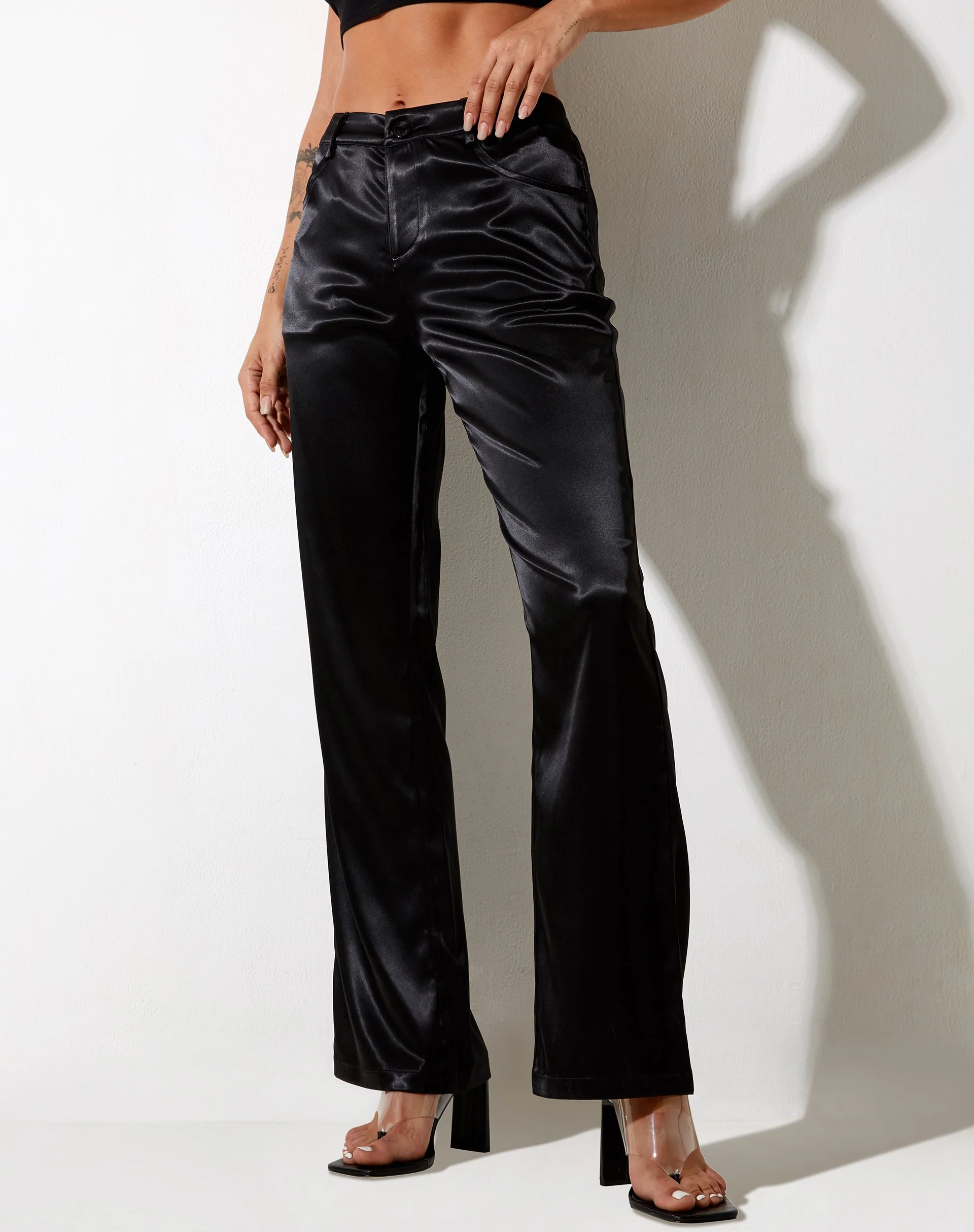 Desta Hose aus Satin Schwarz Fantasia Diamante - Image 3