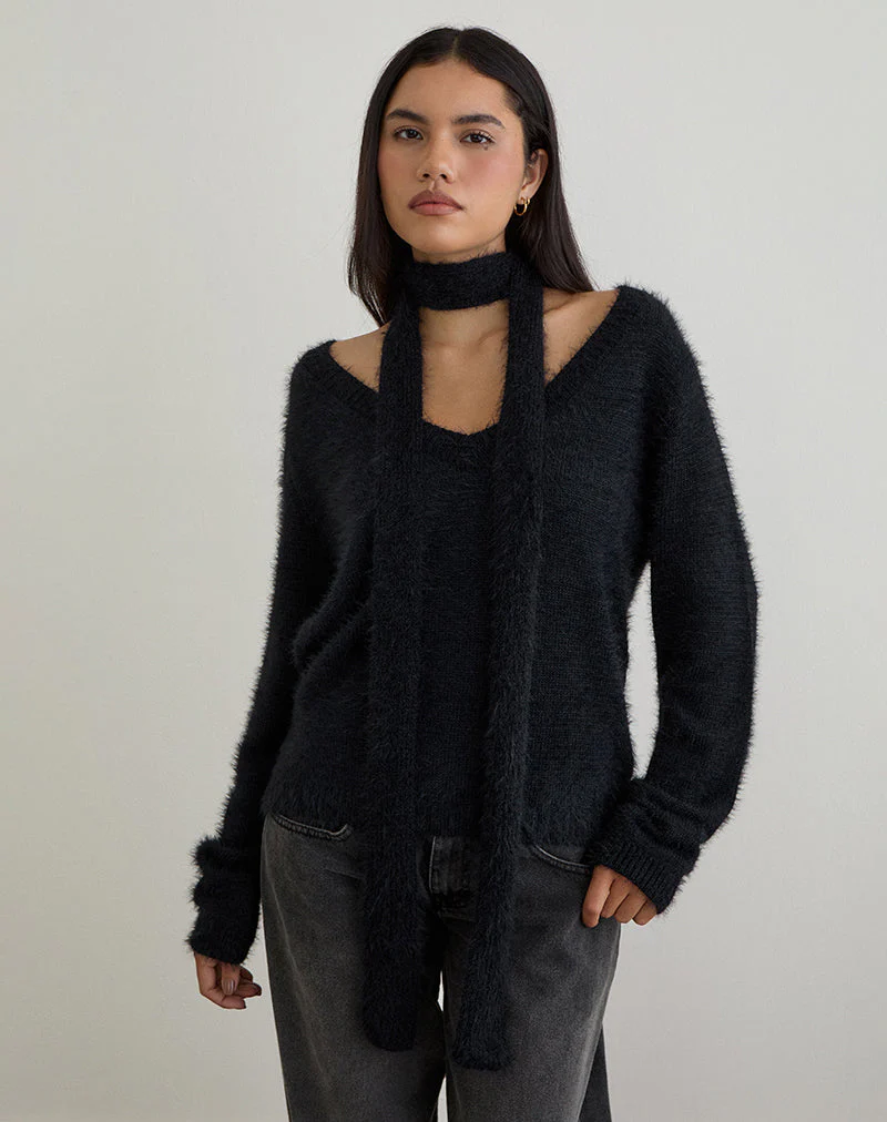 Dikara Pullover mit Schal in Schwarz gestrickt