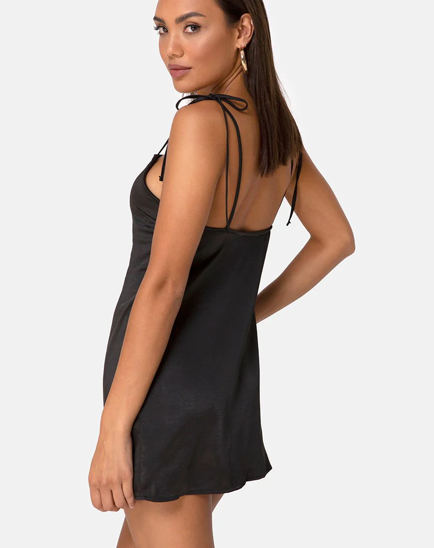 Doella Kleid aus schwarzem Satin - Image 2