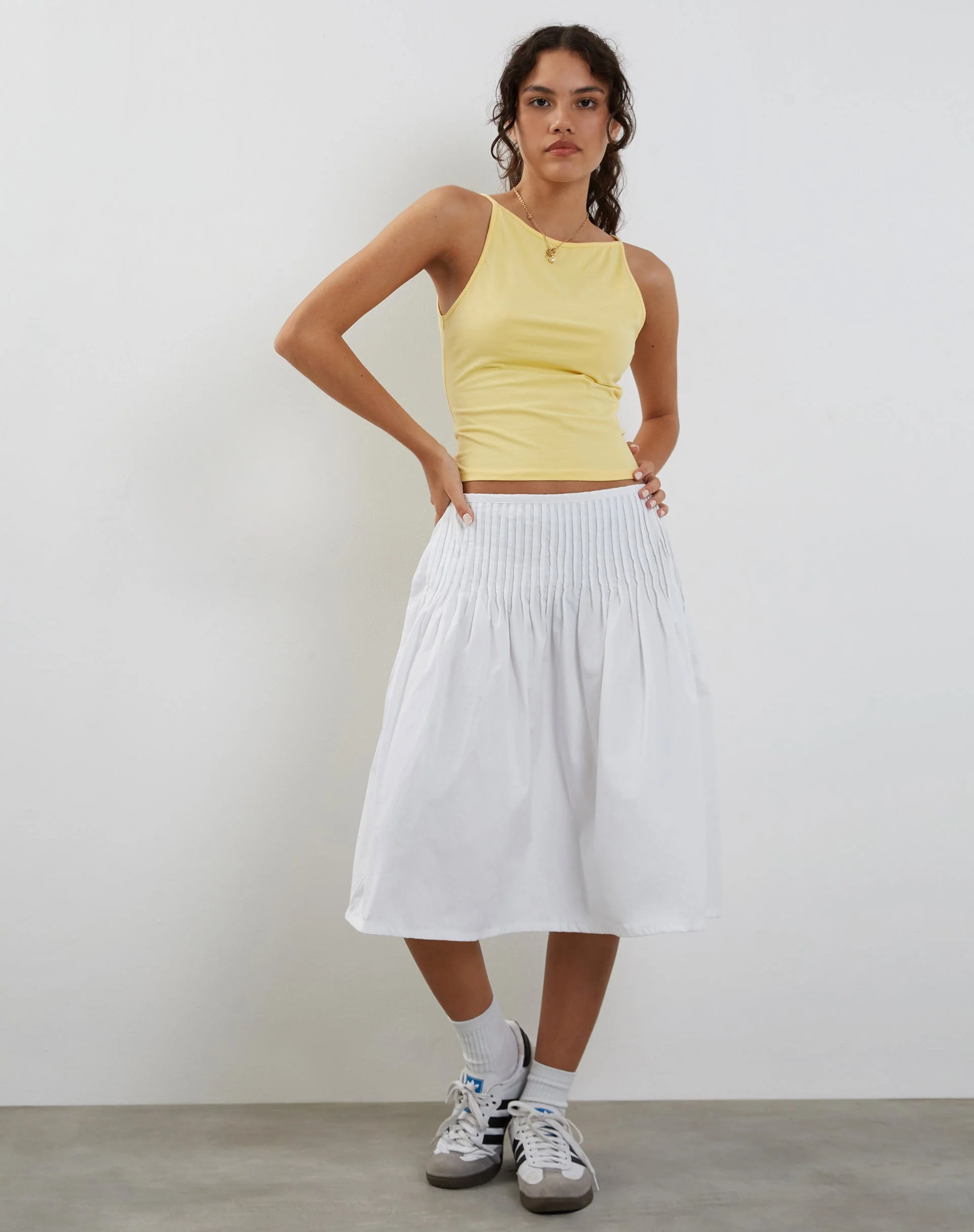 Dudley Vest Top in Limonade - Image 2