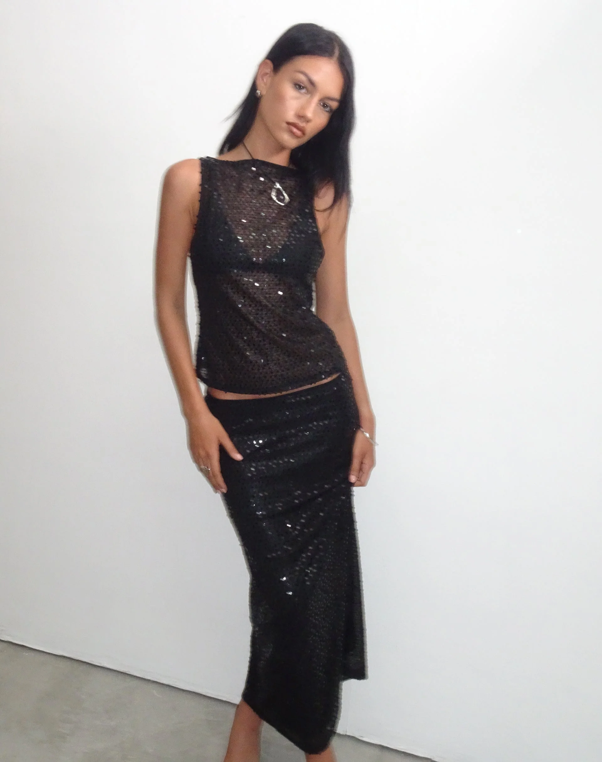 Dudley Vest Top aus Paillettenstrick Schwarz - Image 3