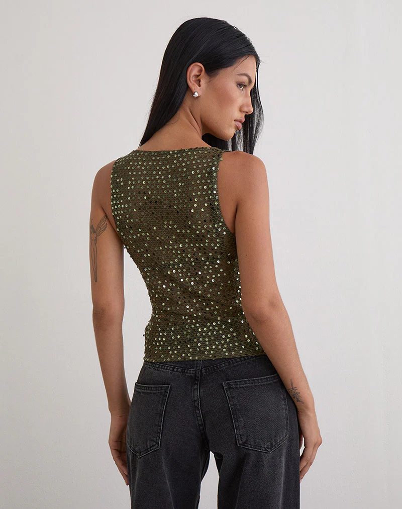Dudley Vest Top aus Paillettenstrick in Oliv - Image 5