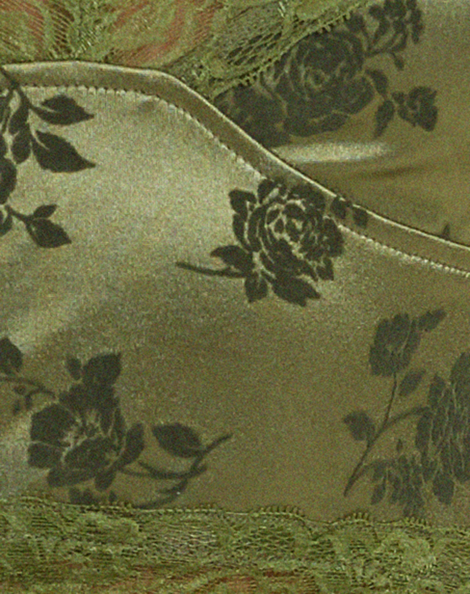 Dyrana Crop Top in Rosenflock Loden Grün - Image 5