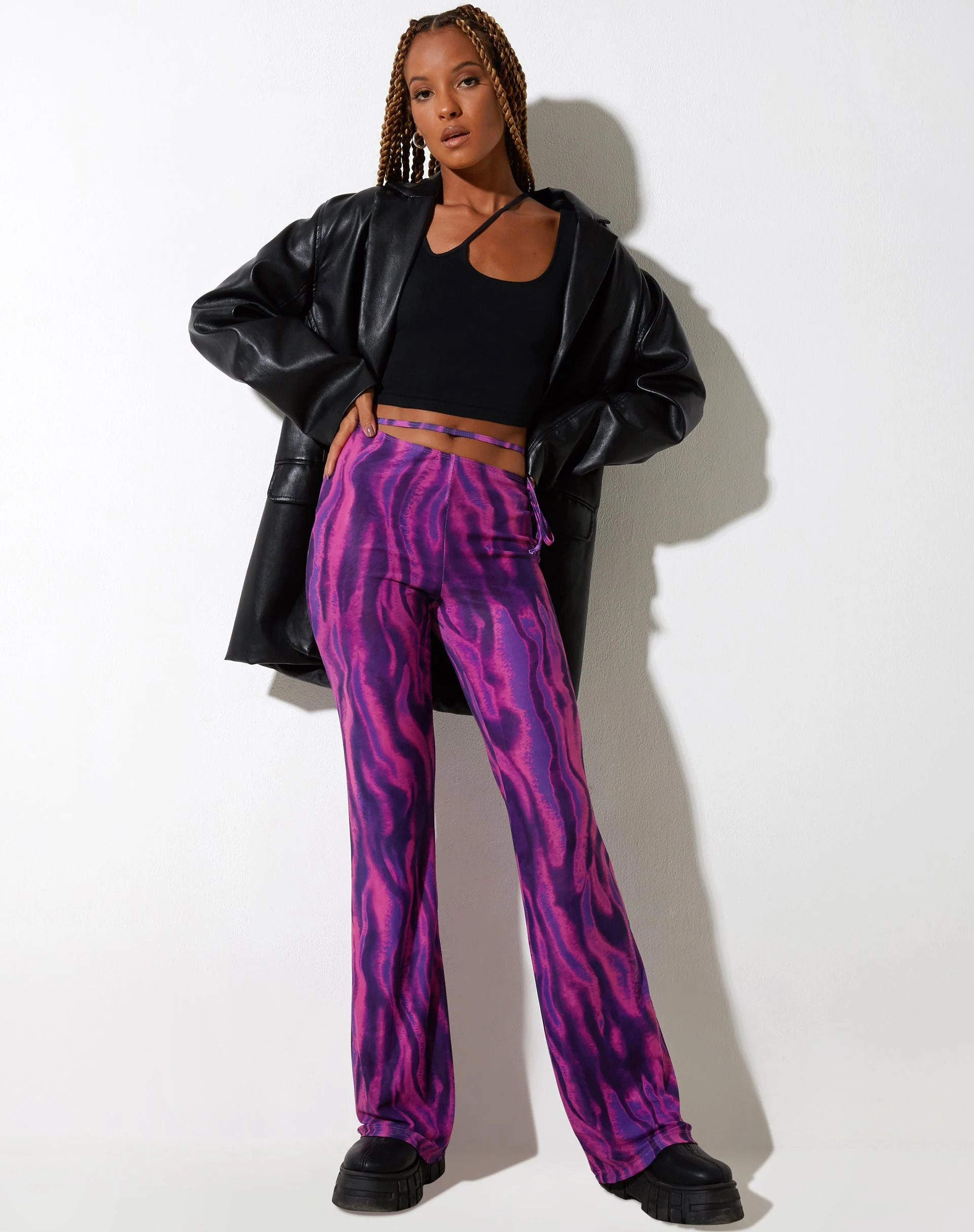 Eda Schlaghose in Tropical Rave Pink