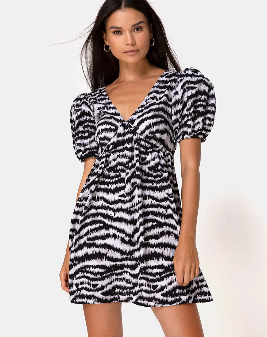 Elcia Kleid in Animal Drip Grau