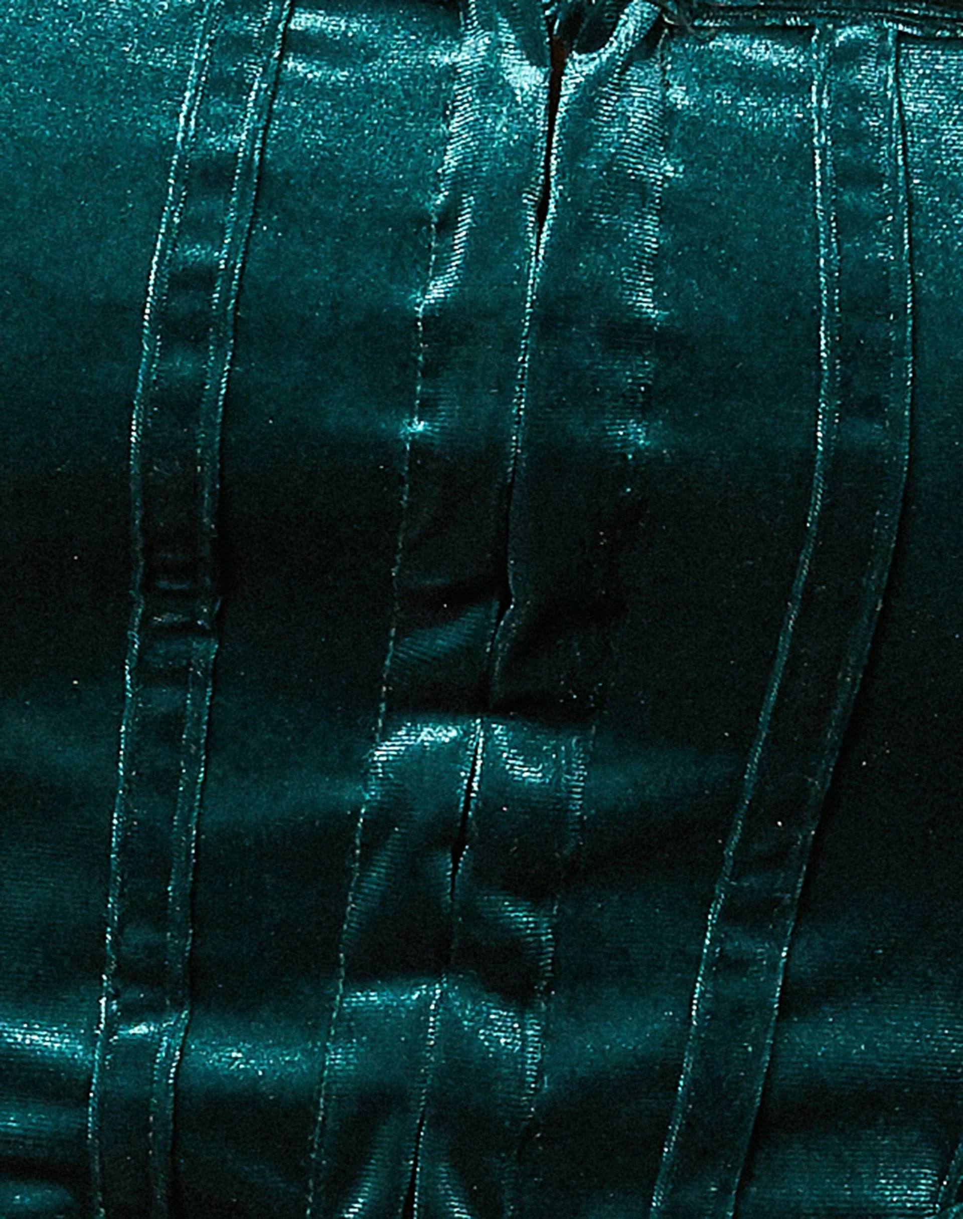 Elix Crop Top in Samt Waldgrün - Image 6