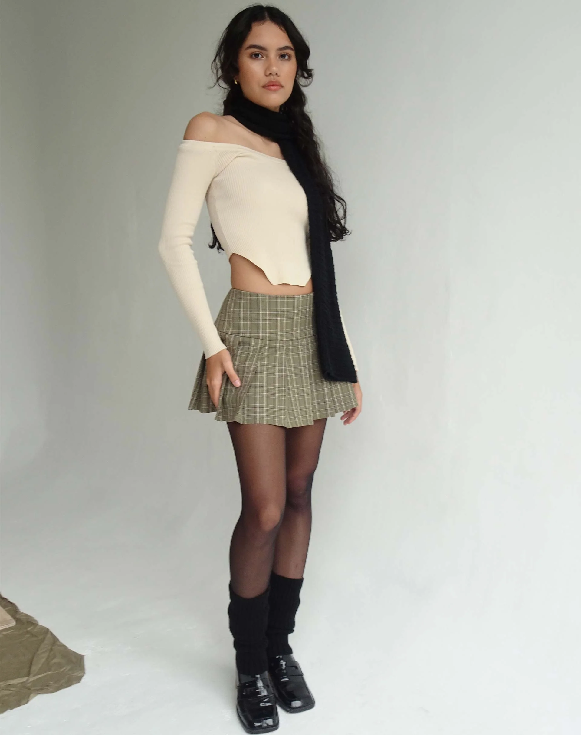 Elsie Bardot Top in Vanilleeis - Image 2
