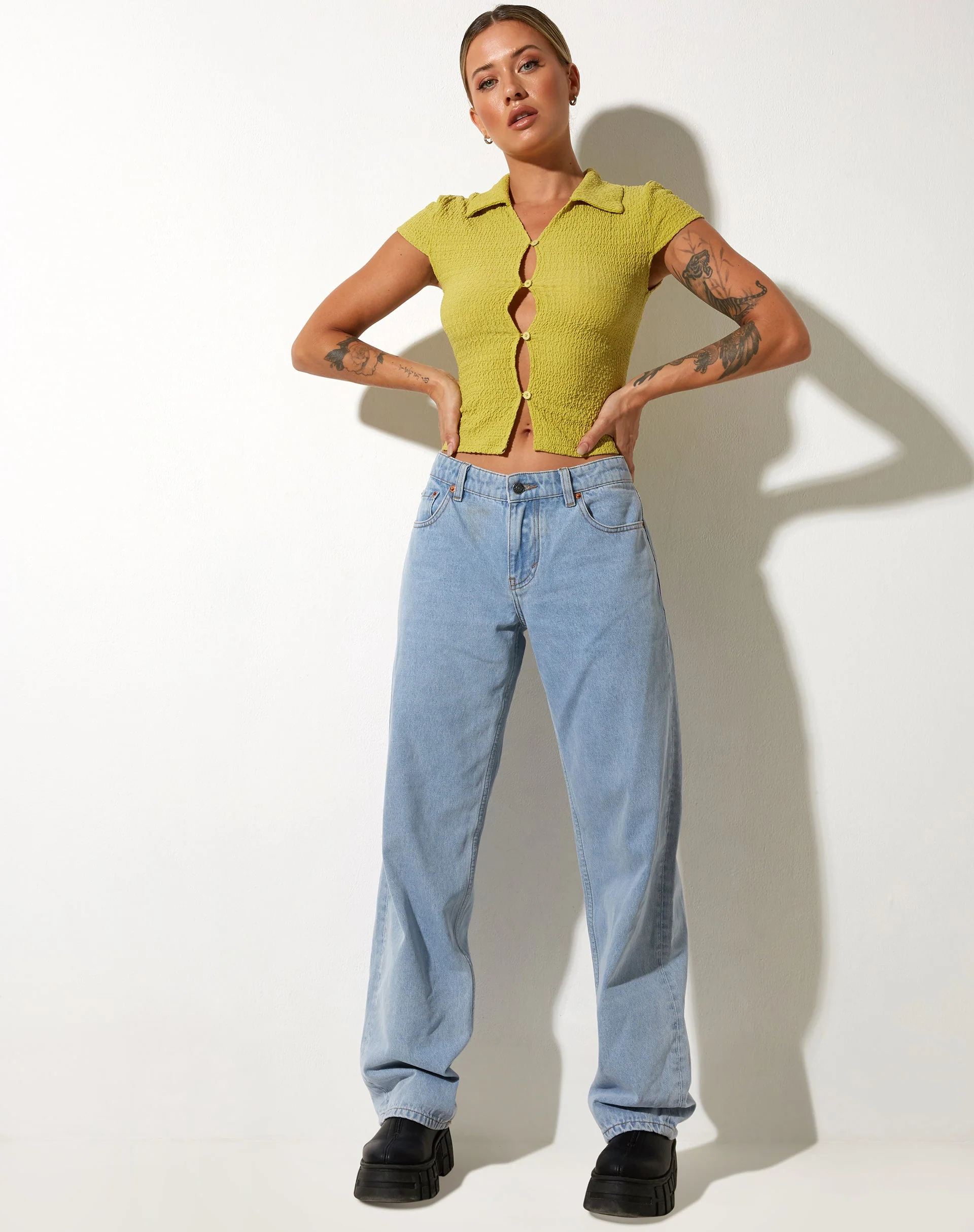 Elva Shirt aus Bubble Jersey Olivenöl - Image 3