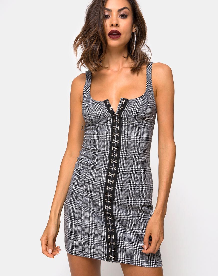 Ena Bodycon Kleid aus Haken und Ösen Charles Karo