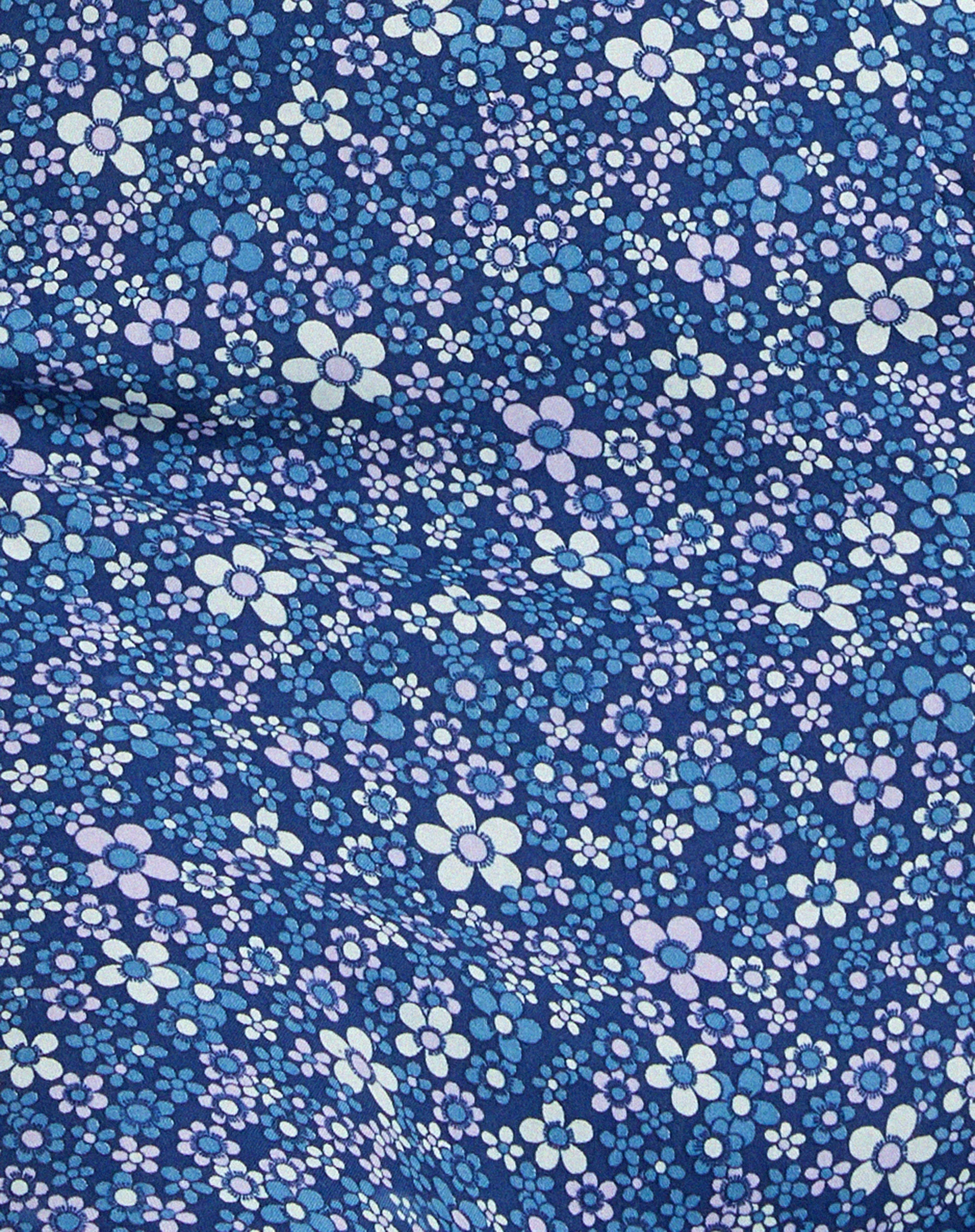 Ezra Top in Retro Floral Blau - Image 5
