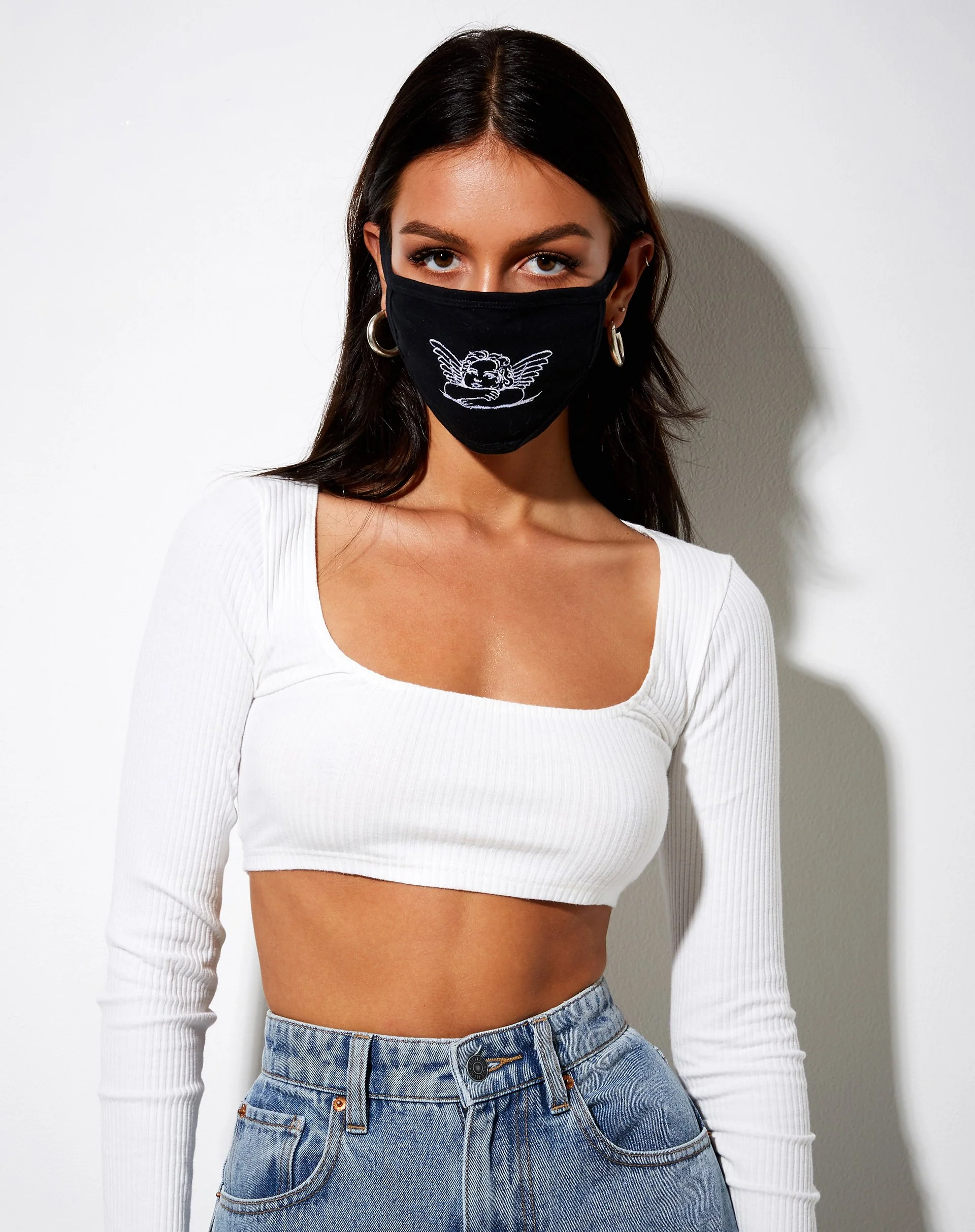 Gesichtsmaske in Schwarz Angelo Silber Embro