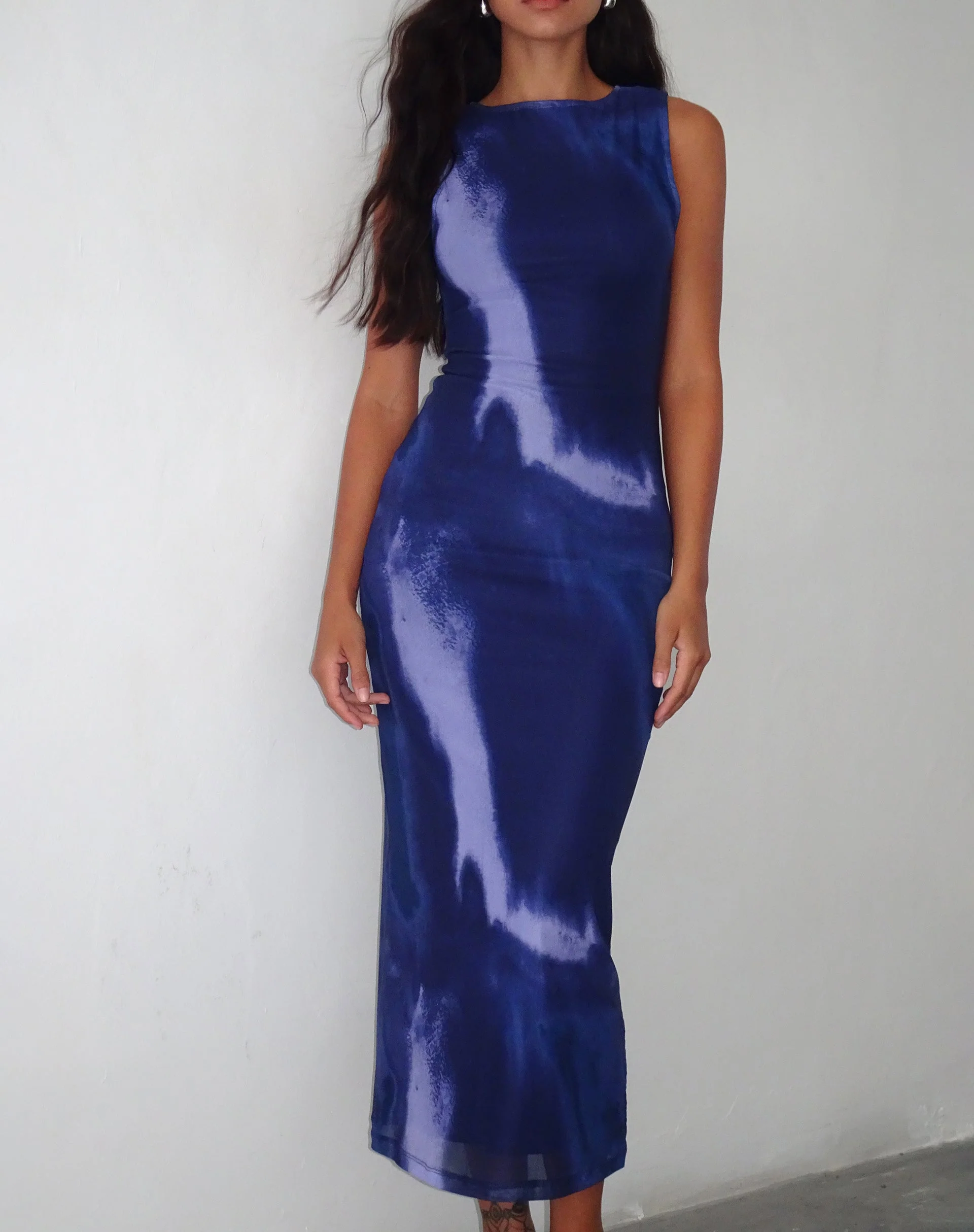 Fayola Bedrucktes Maxikleid in Aquarell Navy