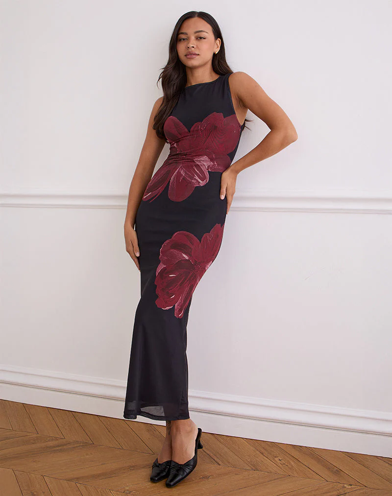 Fayola Maxikleid in Schwarz mit burgunderfarbener Aquarellblume