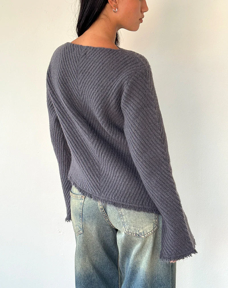 Fergie Asymmetrischer Strickpullover in Ocean Storm - Image 3
