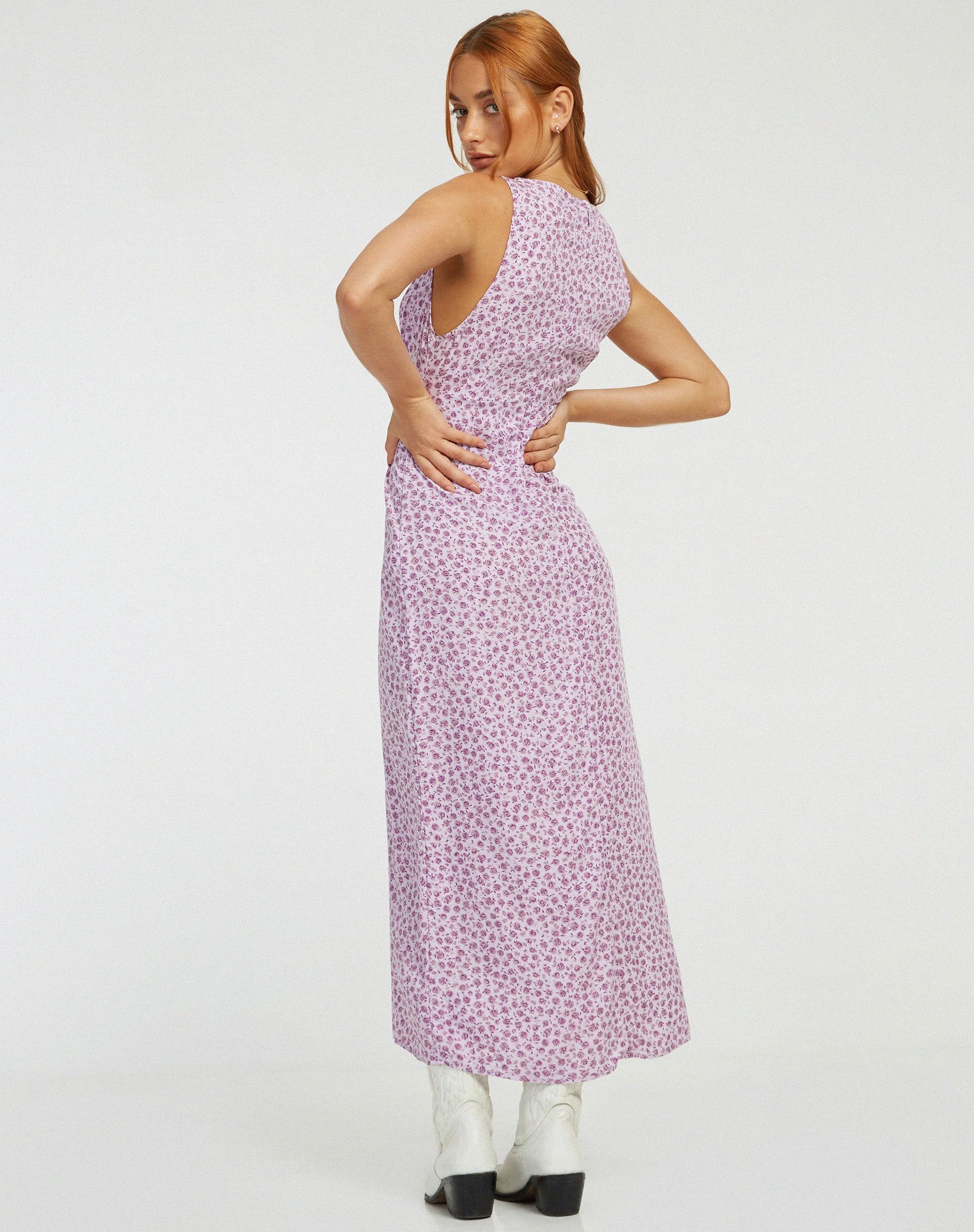 Fiaso Midikleid in Ditsy Rose Flieder - Image 2