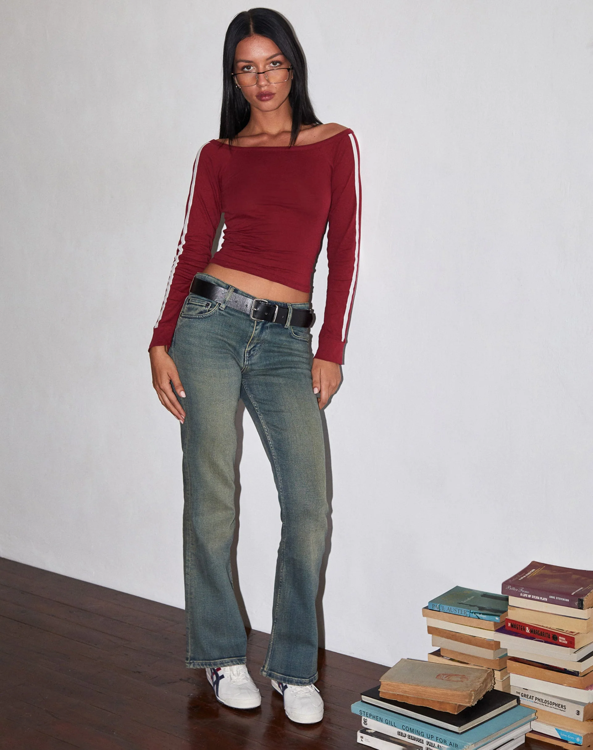 Gavya Langärmeliges Top in Rot mit weißer Paspel - Image 2