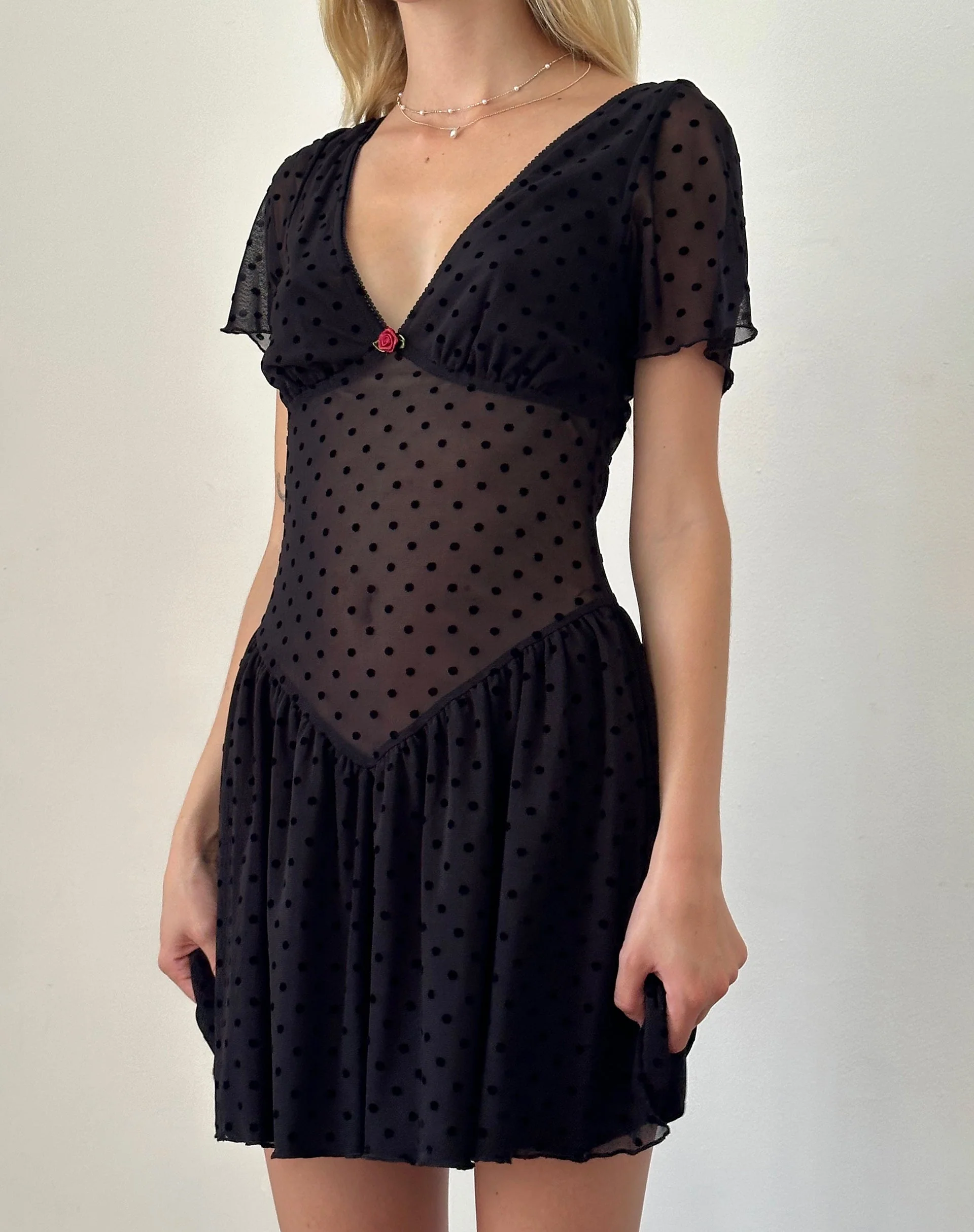Geni Minikleid in Polka Schwarz Flock