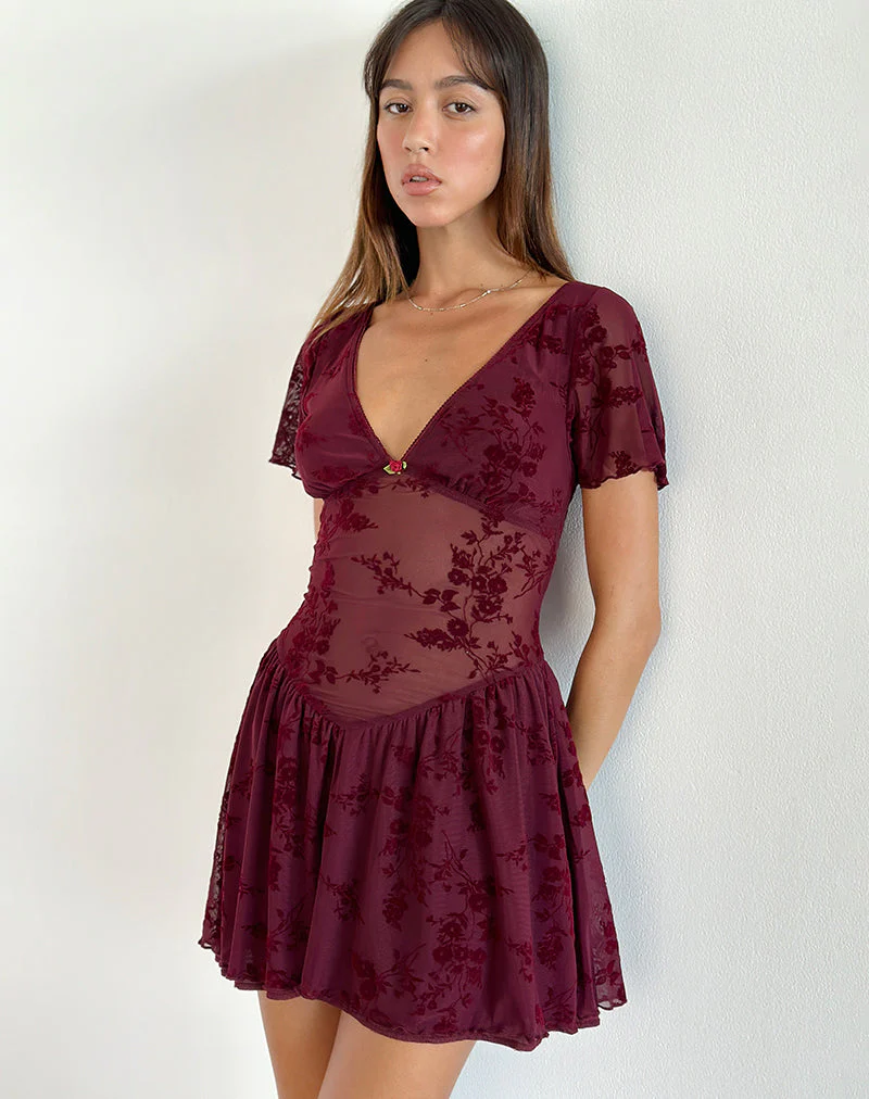 Geni Minikleid in Botanical Flower Maroon - Image 2