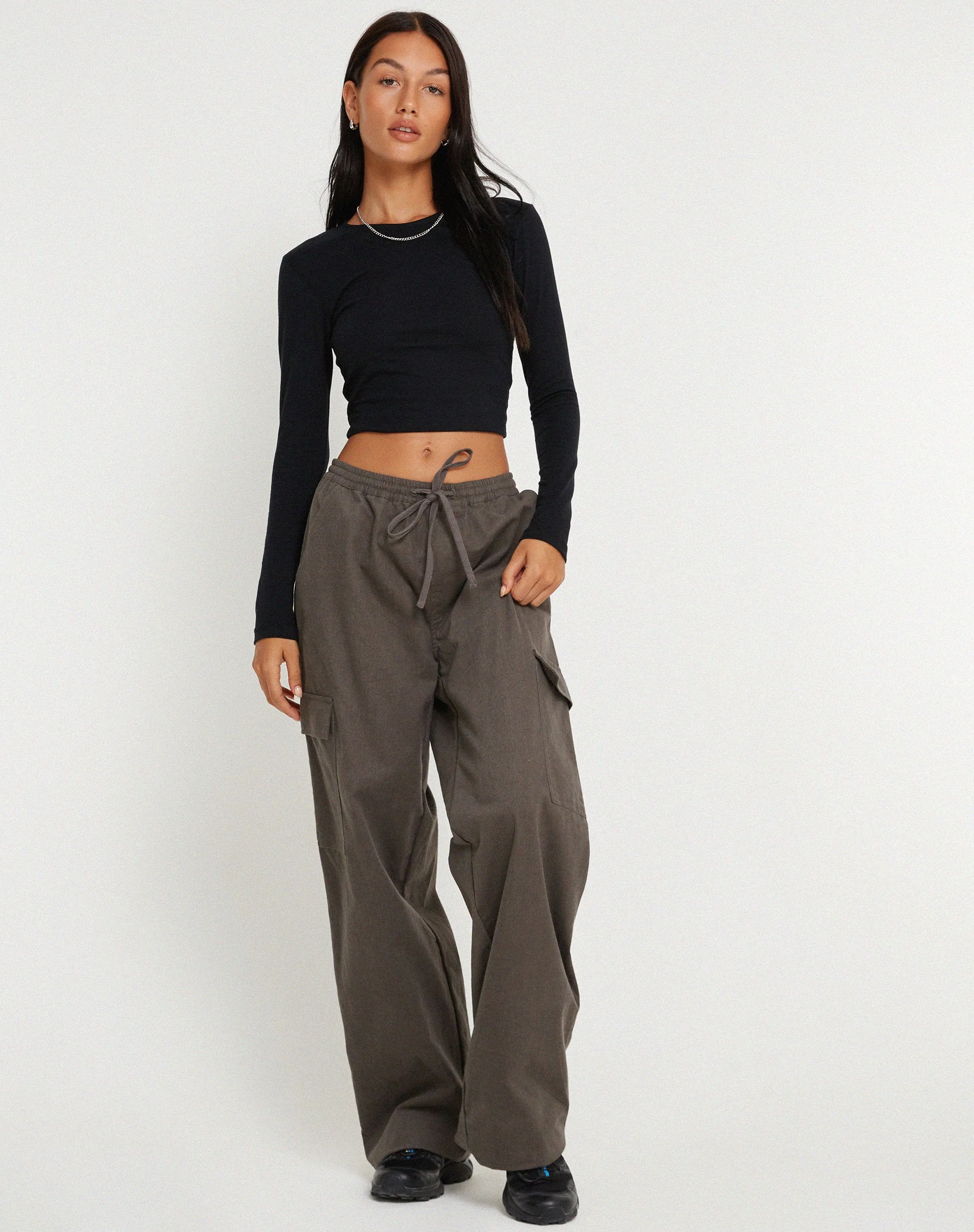 Geona Cargohose mit weitem Bein in Dunkelgrau - Image 3