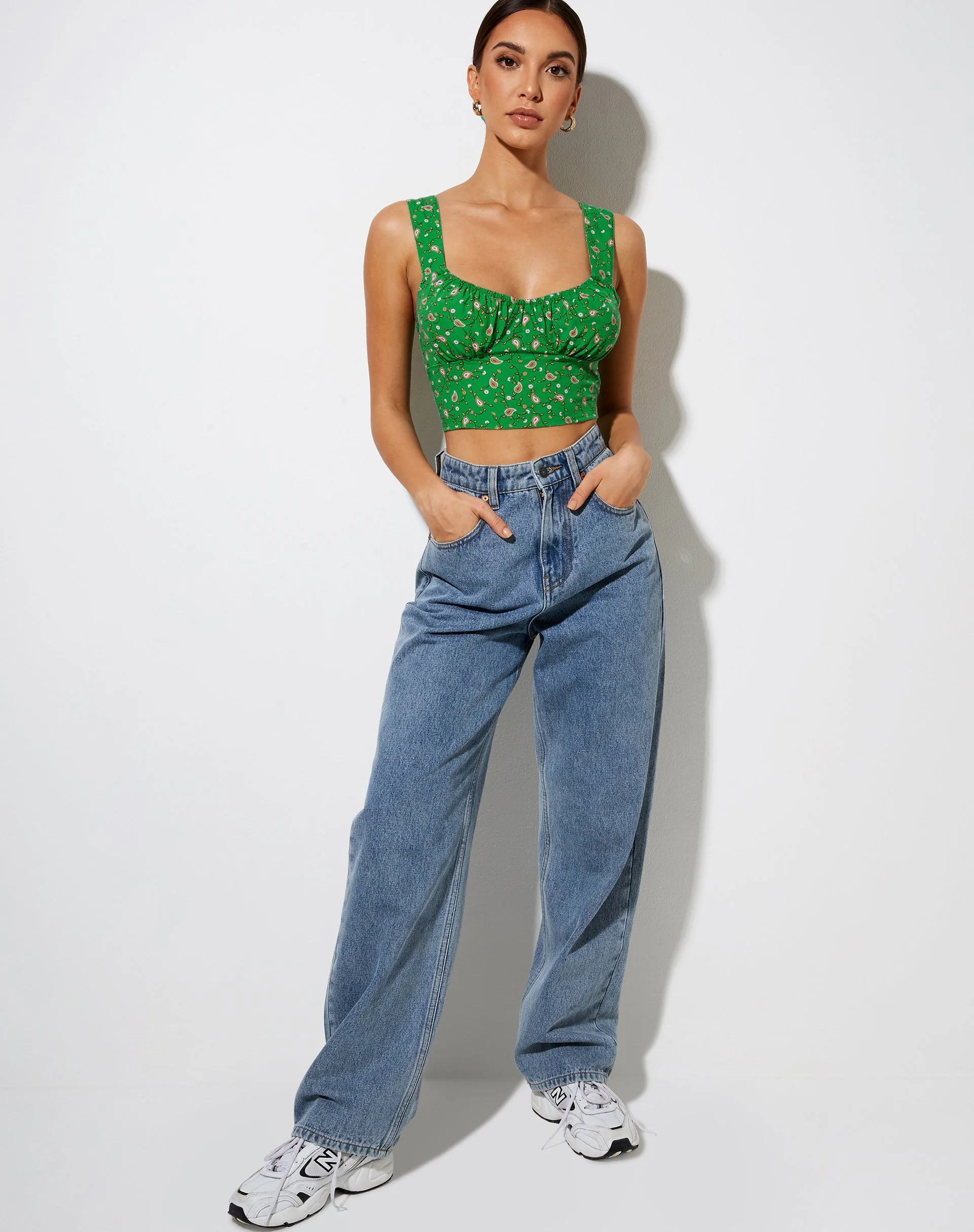 Gladis Crop Top in Paisley Fun Grün - Image 3