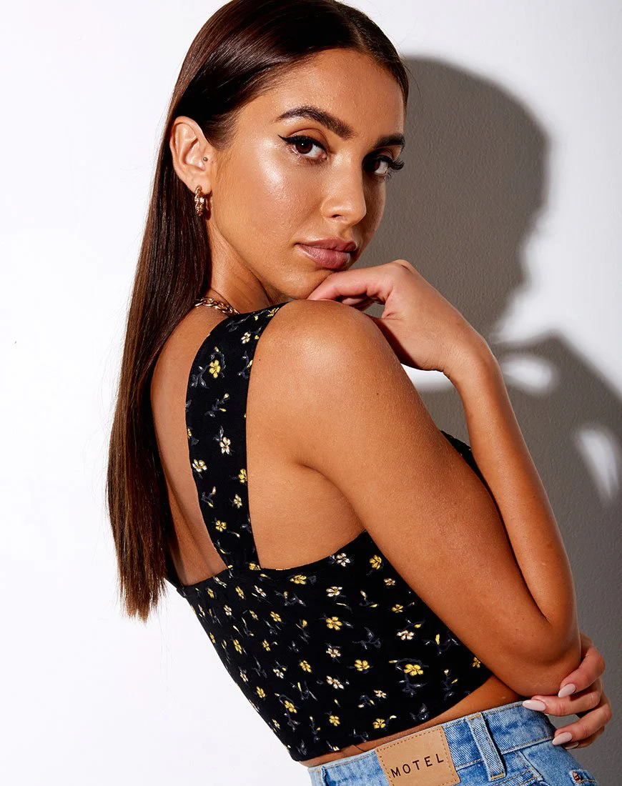 Gladis Vest Crop Top in Pretty Petal Schwarz - Image 3