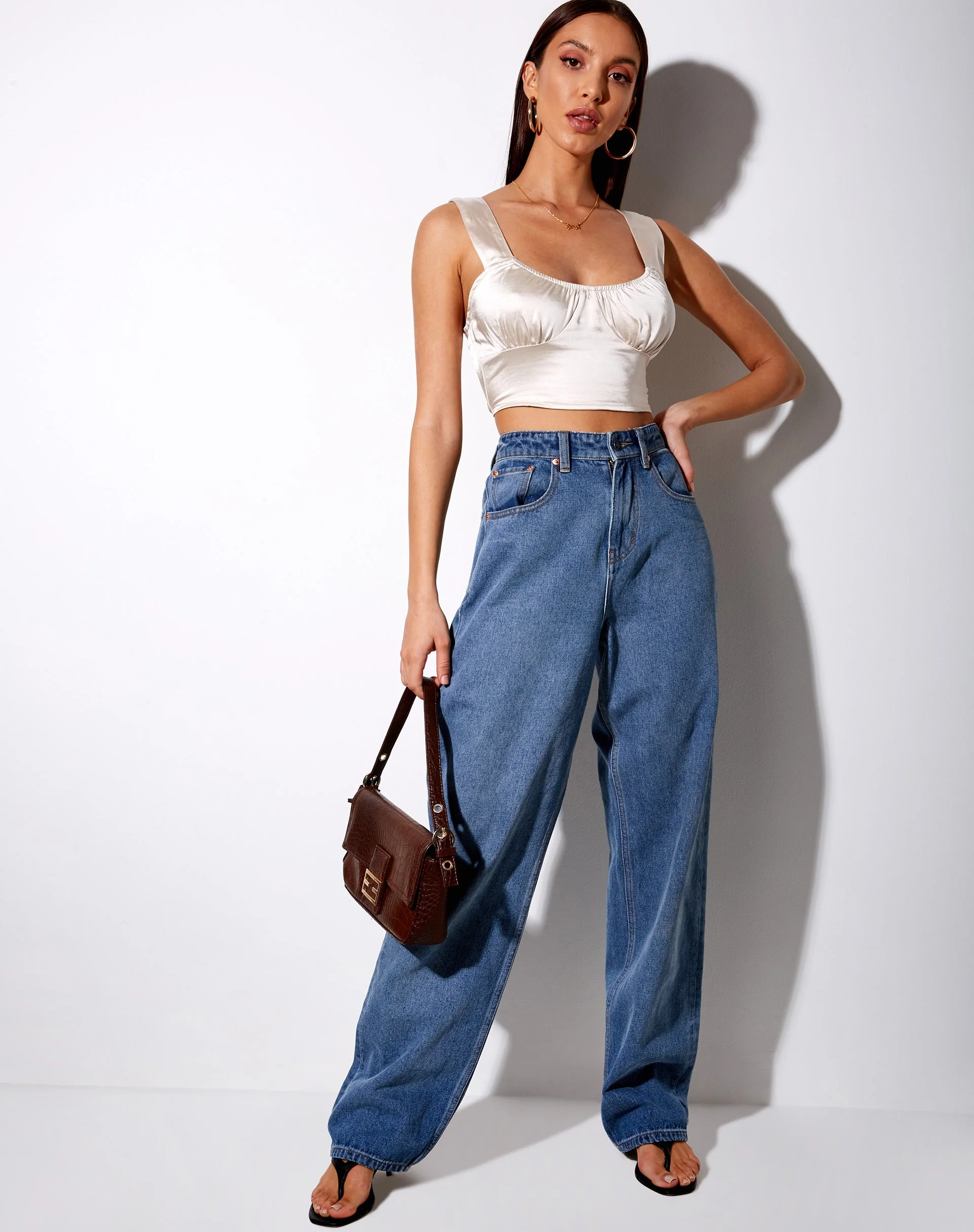 Gladis Vest Crop Top aus Satin Champagner - Image 6