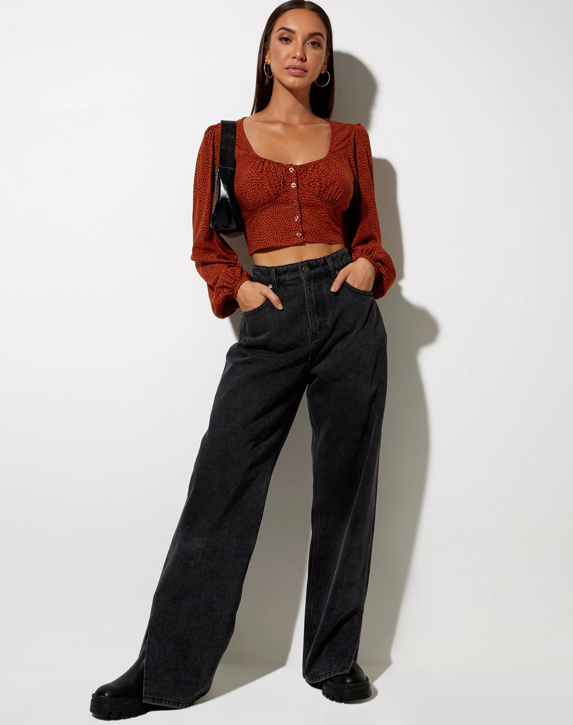 Glario Crop Top in Mini Croc Braun - Image 3