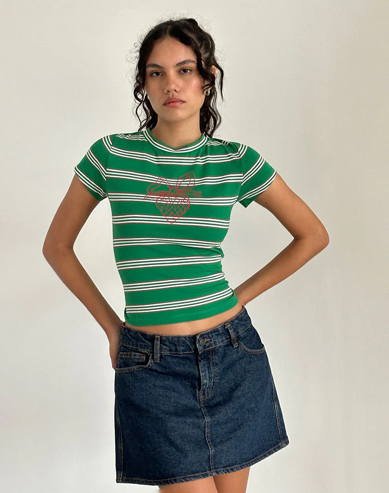 Glenda Jersey Tee in Grün und Weiß gestreift mit Erdbeermotiv - Image 3