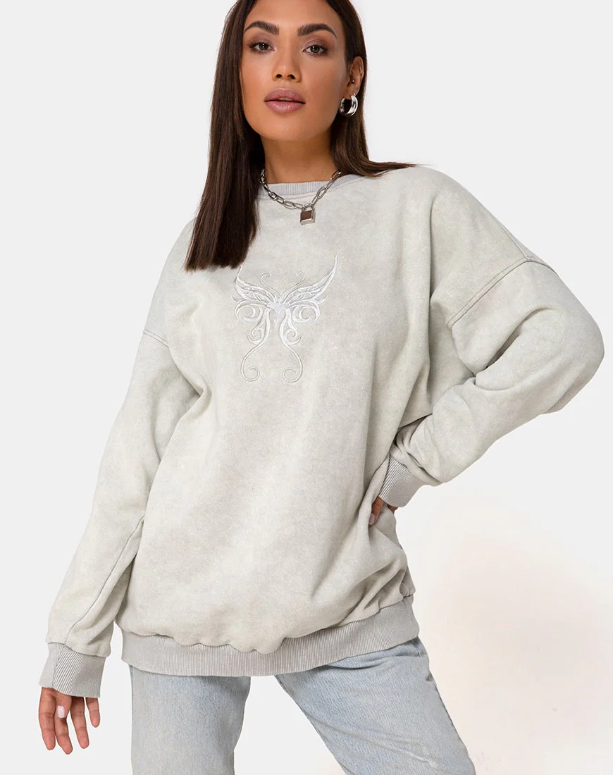 Glo Sweatshirt in Ecru mit Schmetterlingsstickerei