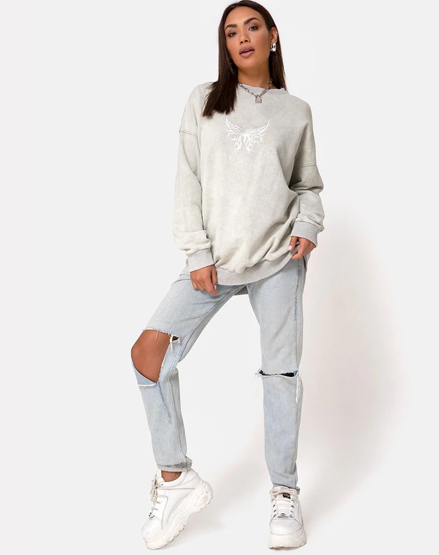 Glo Sweatshirt in Ecru mit Schmetterlingsstickerei - Image 5
