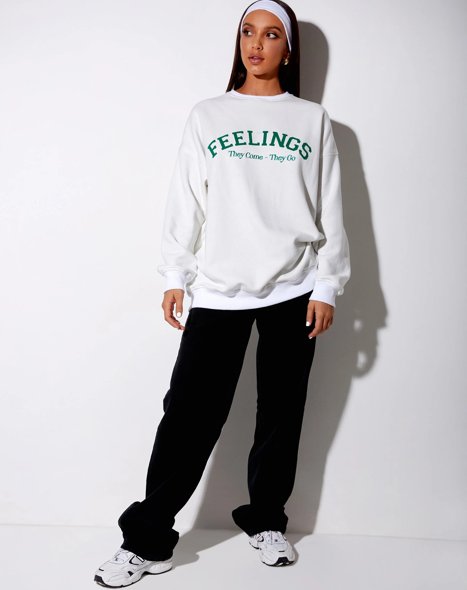 Glo Sweatshirt in Weiß 'Gefühle, die kommen und gehen' - Image 4