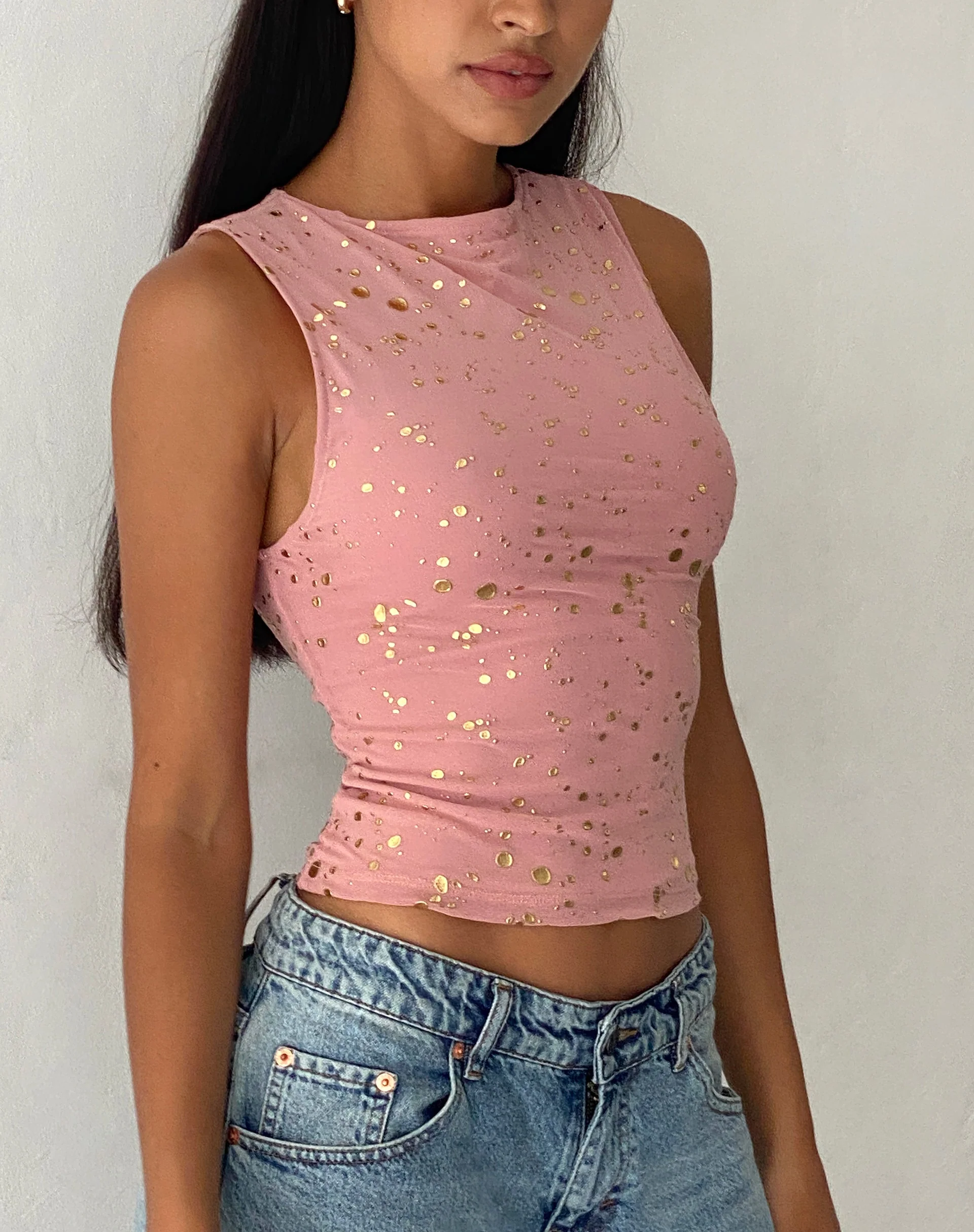 Hala Vest Top in Rosa mit Roségold-Folie - Image 2