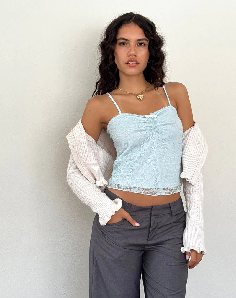 Hali-Cami-Top aus eisblauer Orchideen-Spitze