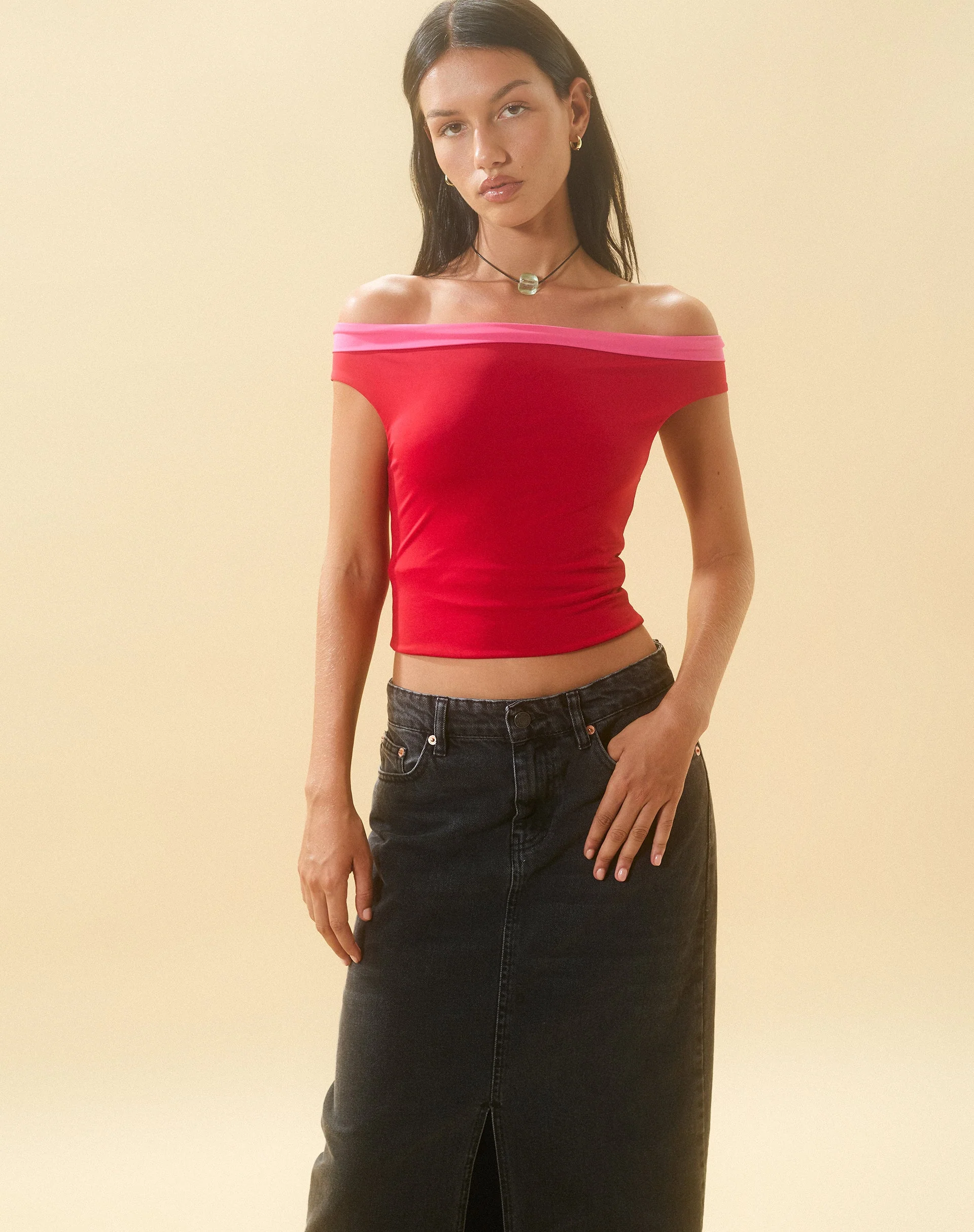 Halle Bardot Top in Rot-Rosa - Image 7