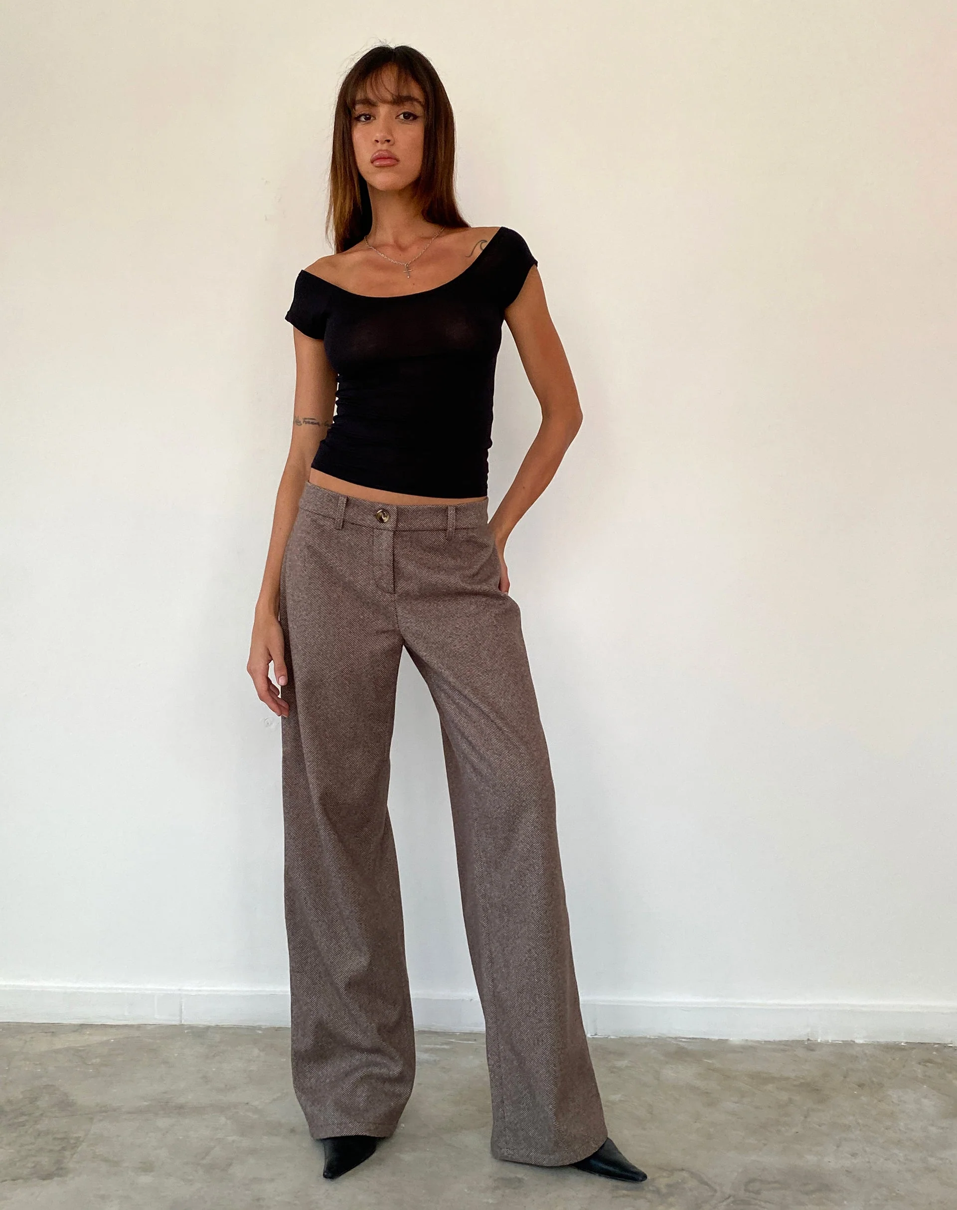 Helsa Low Rise Hose in Dunkelbraun Tailoring - Image 2