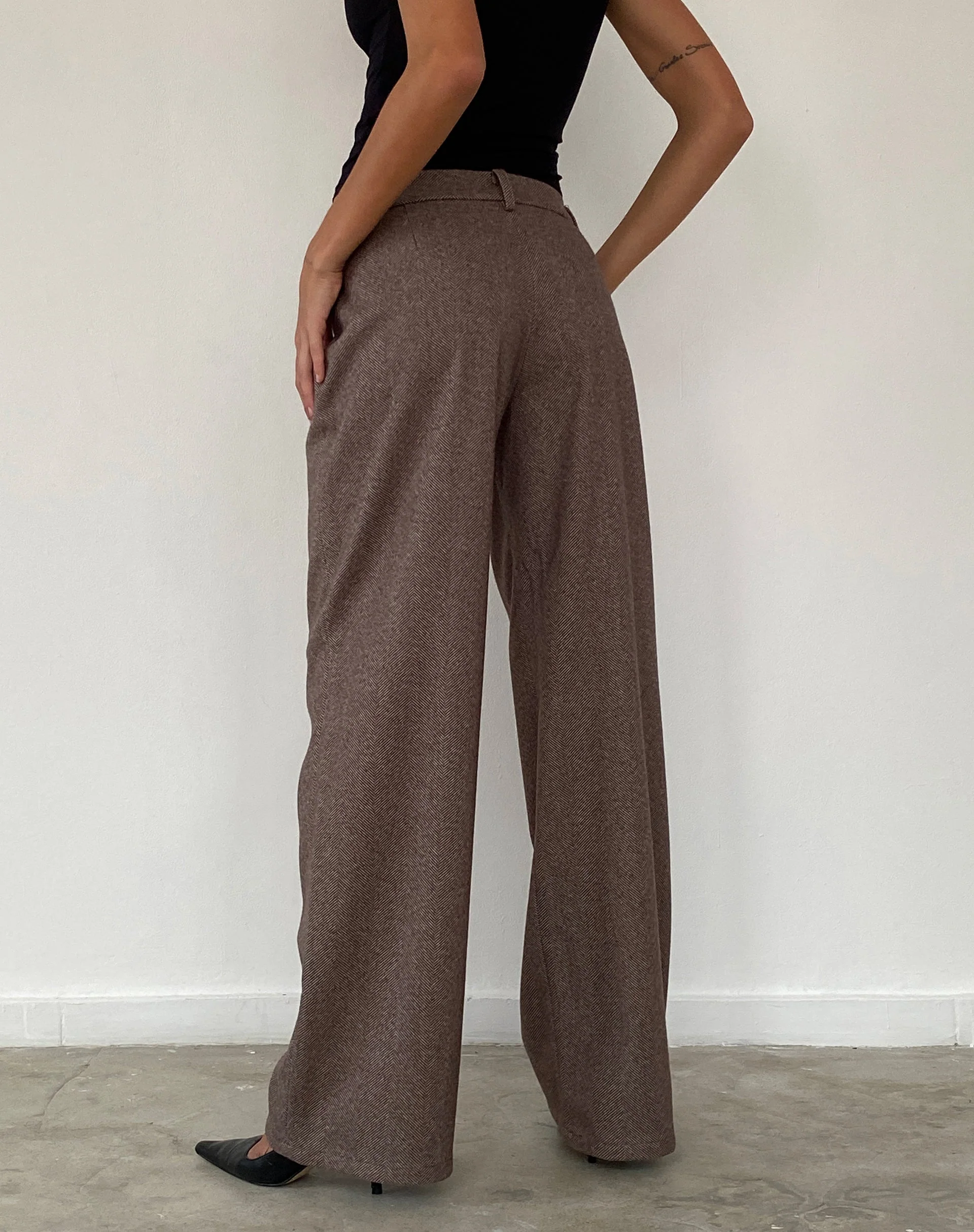 Helsa Low Rise Hose in Dunkelbraun Tailoring - Image 4
