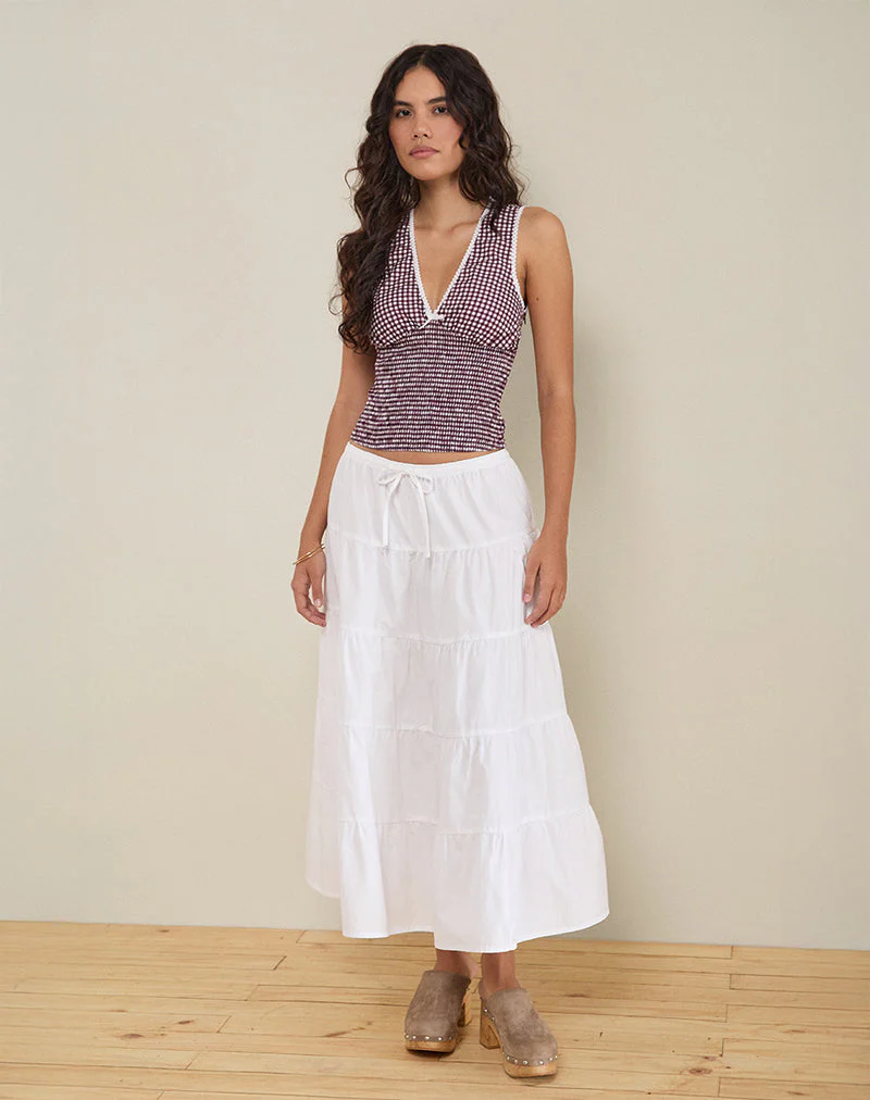 Hevalis Plunge Top in Mini Gingham Wein - Image 5