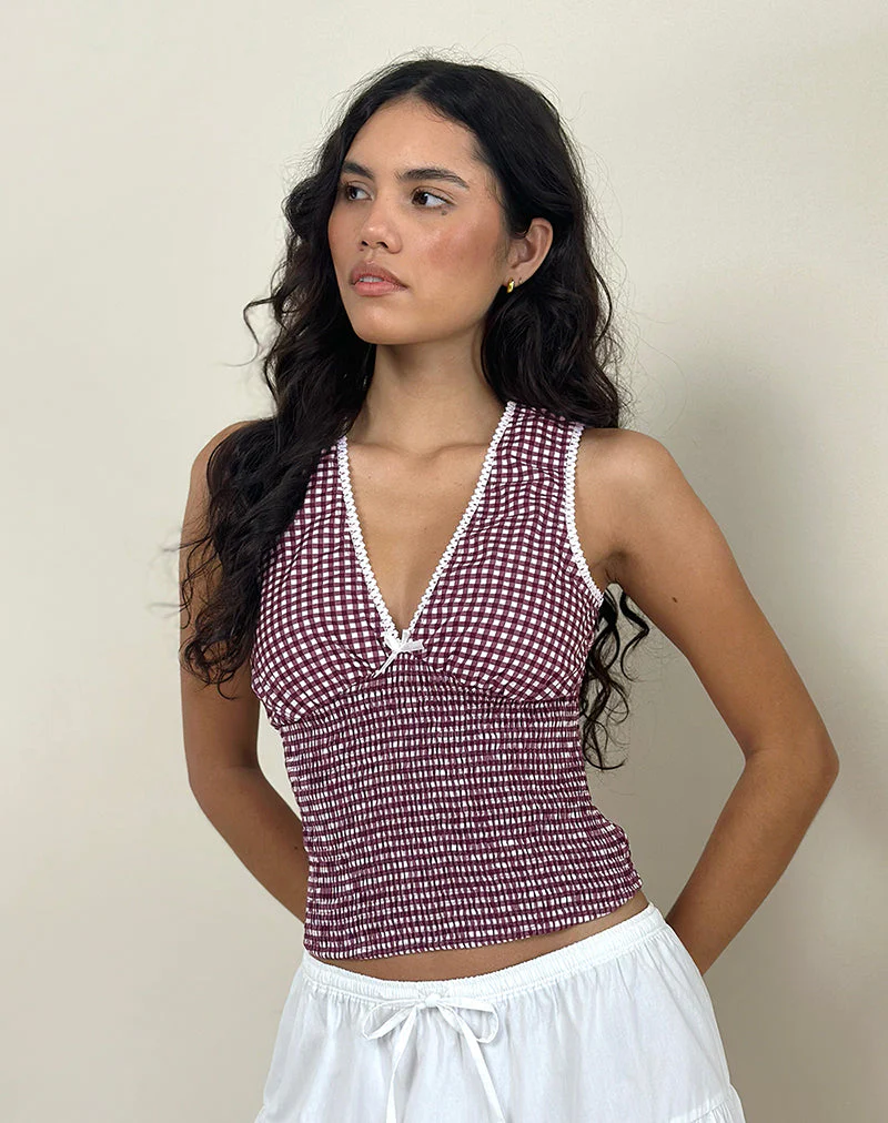Hevalis Plunge Top in Mini Gingham Wein - Image 6