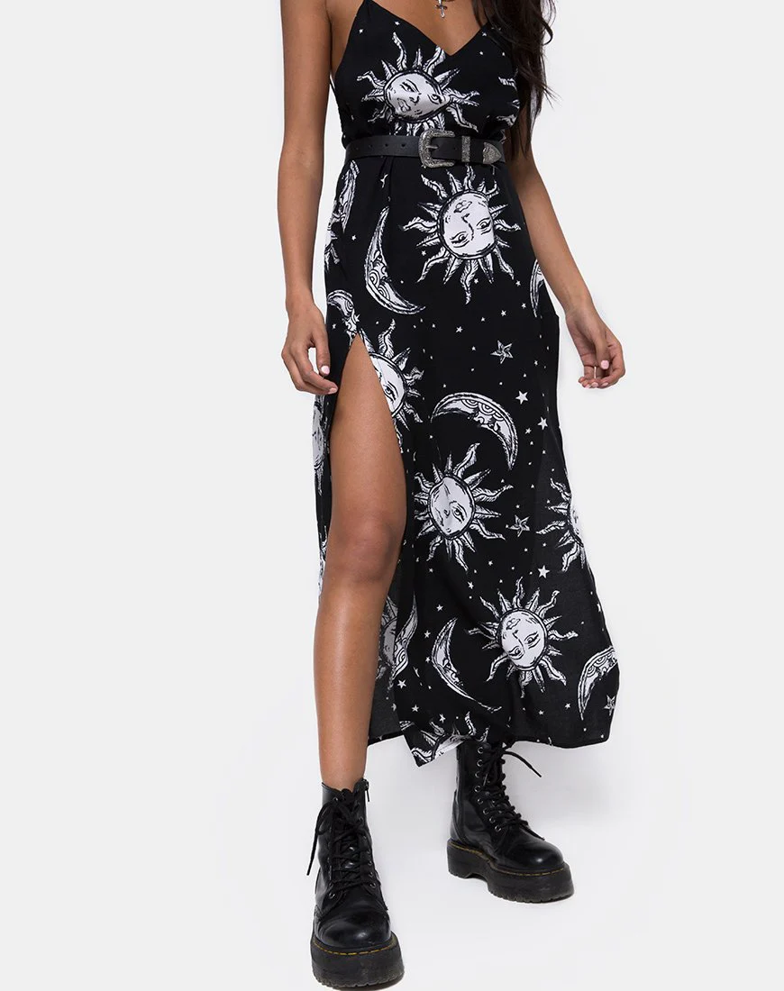 Hime Maxikleid in Übergröße Sonne Mond und Sterne - Image 3