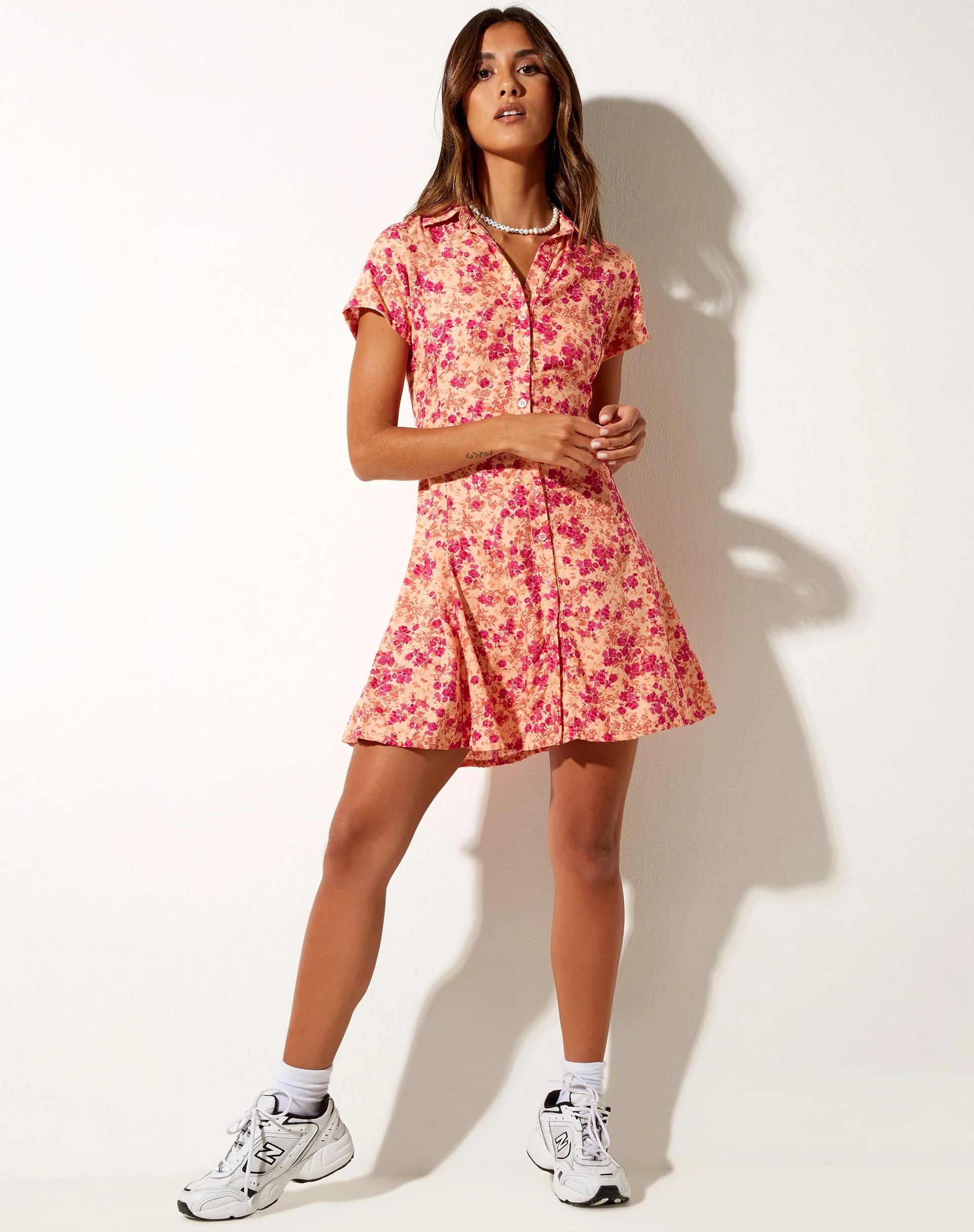 Holma Minikleid in Dunkle Wildblume Cantaloupe - Image 4