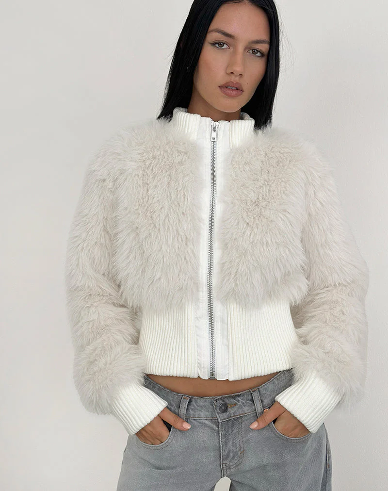 Homari Jacke aus zotteligem Kunstfell in Creme - Image 5