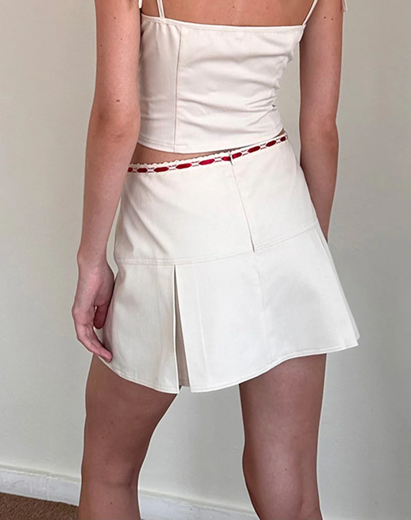 Idalis Skort in Creme mit roter Bindung - Image 4