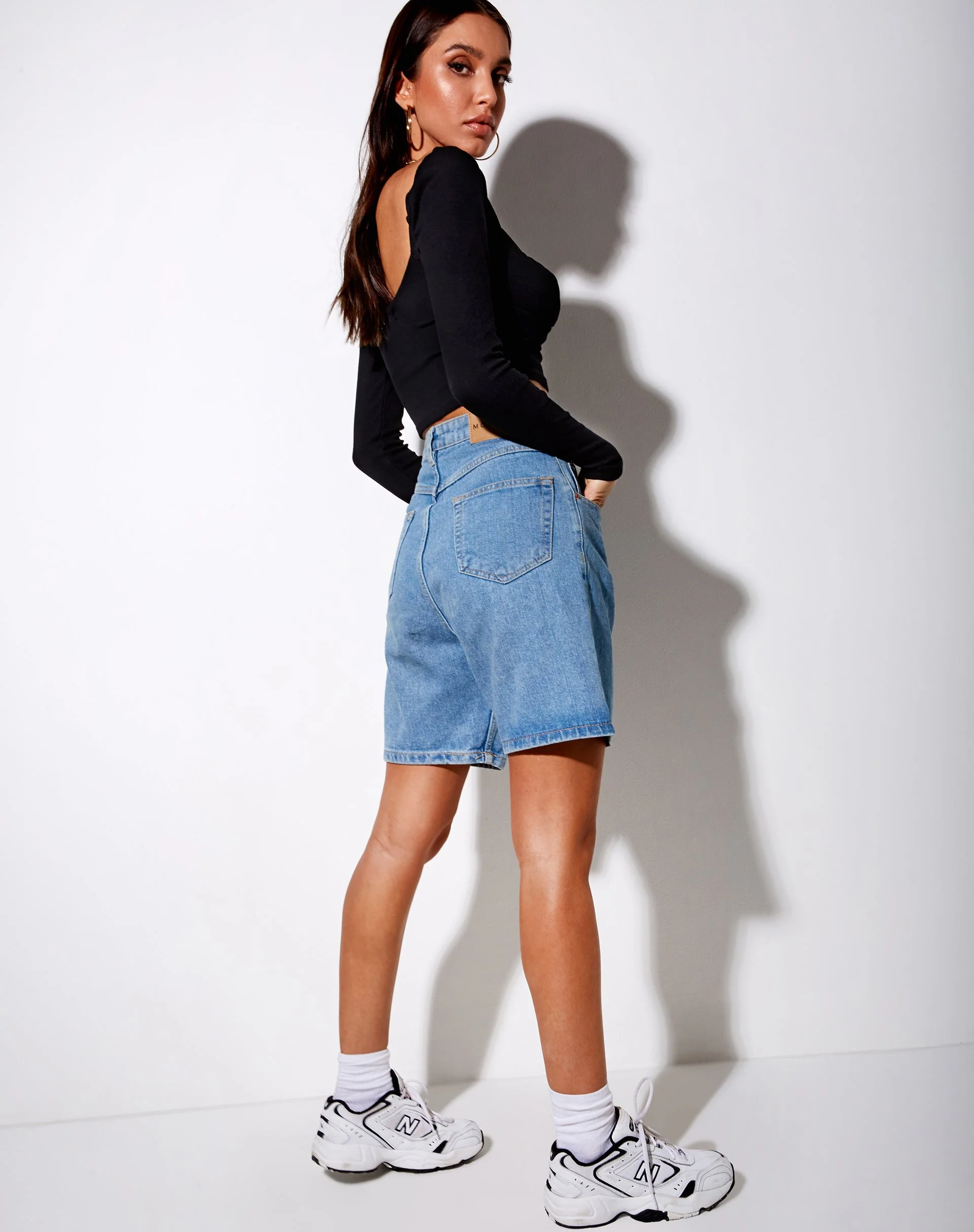Inalo Crop Top aus Rippe Schwarz - Image 4