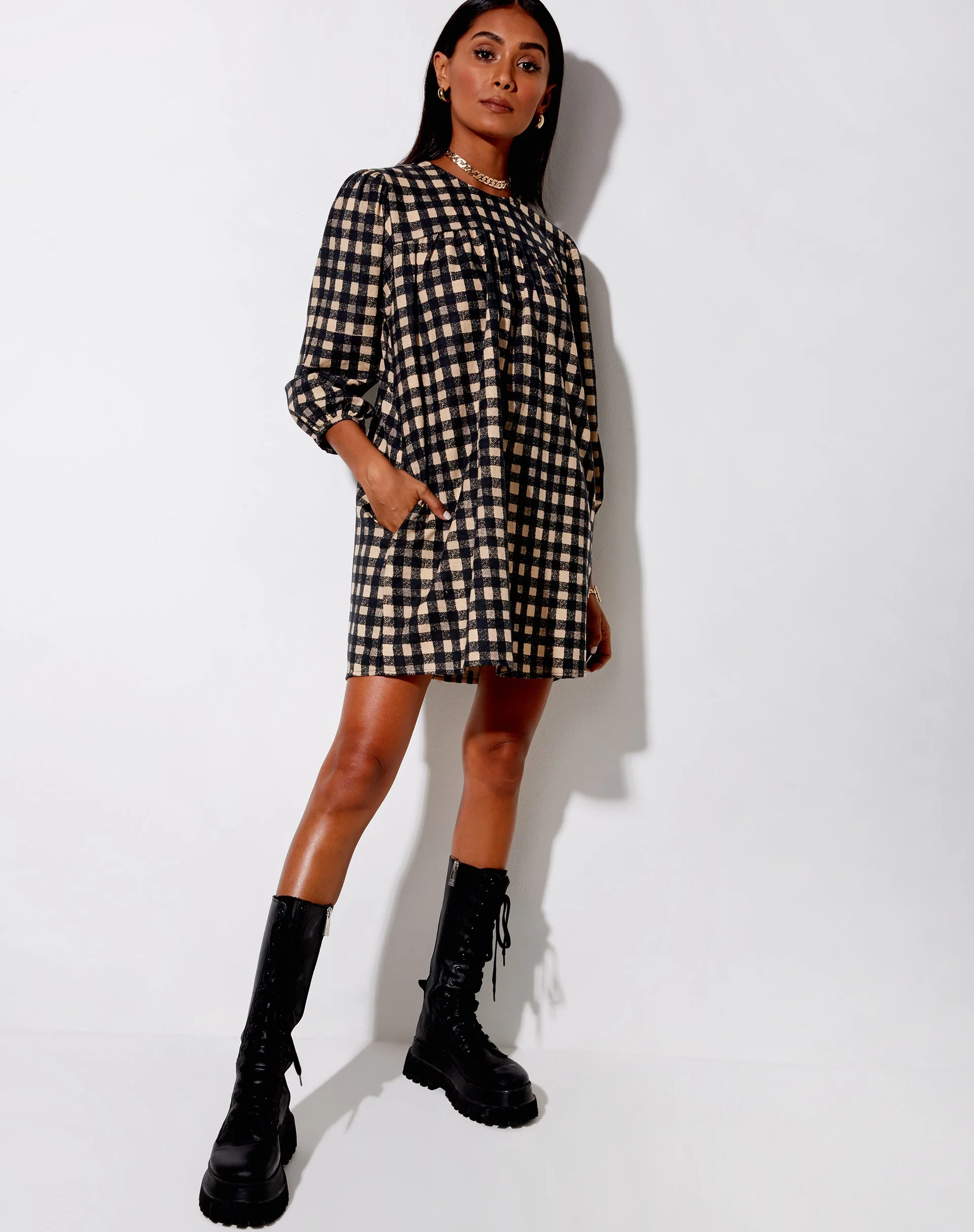 Isha Minikleid im 90er Jahre Grunge-Karo - Image 3