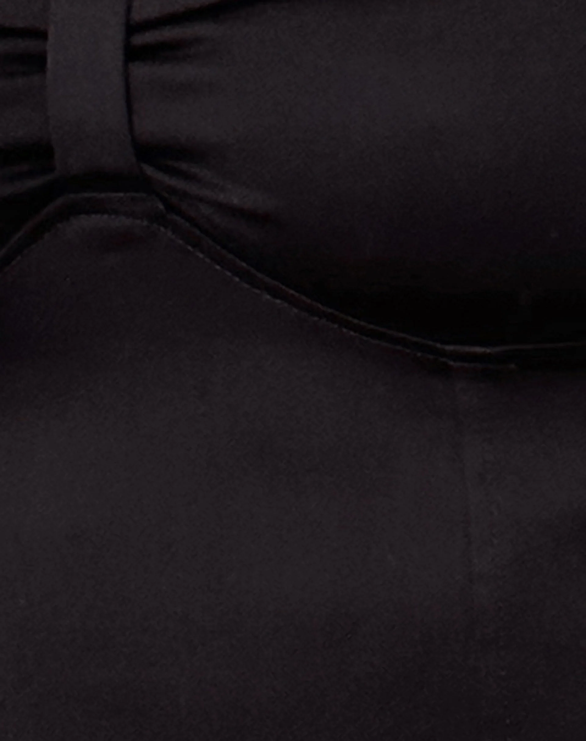 Javas Bandeau-Minikleid aus schwarzem Satin - Image 7