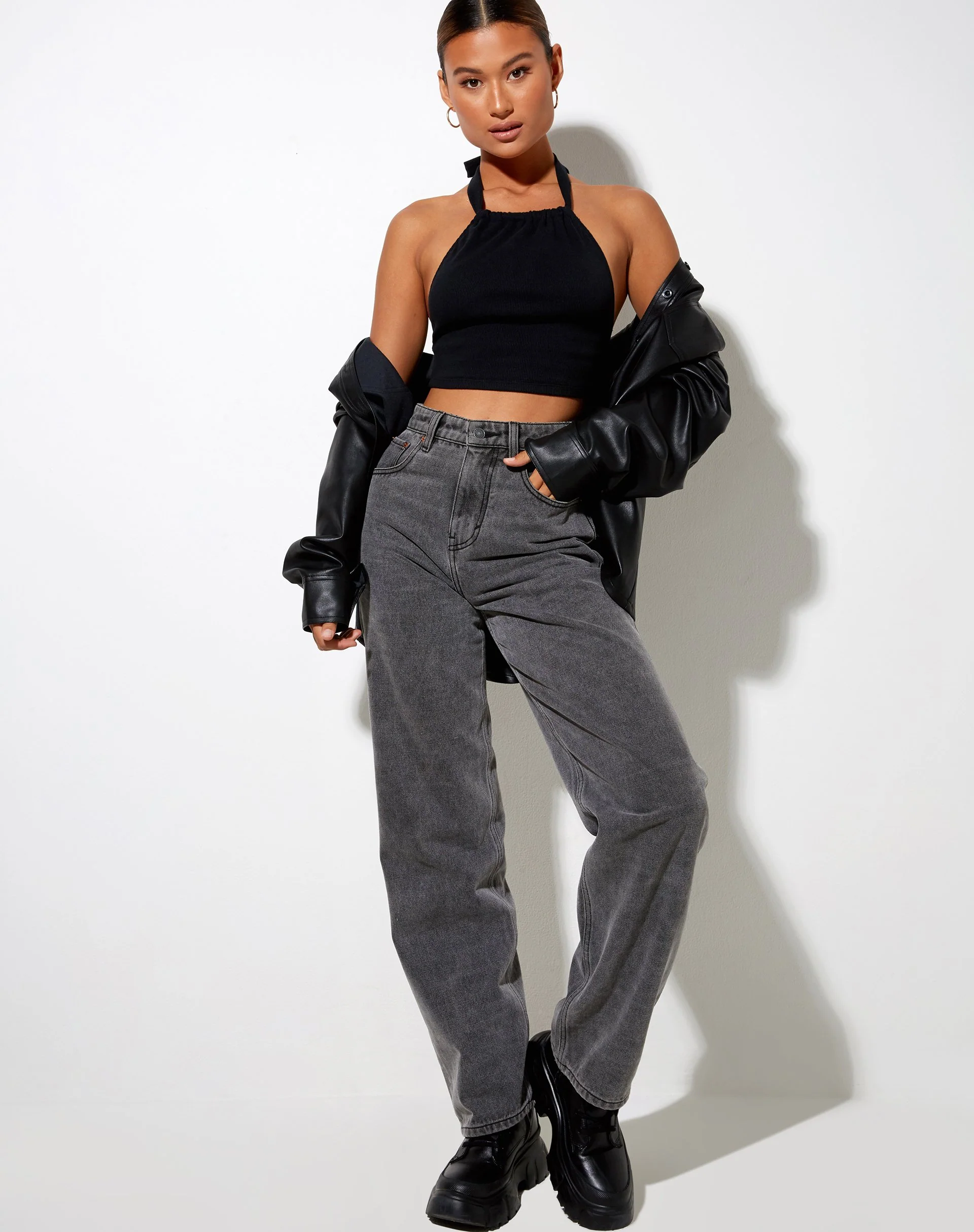 Jica Crop Top in Schwarz - Image 3