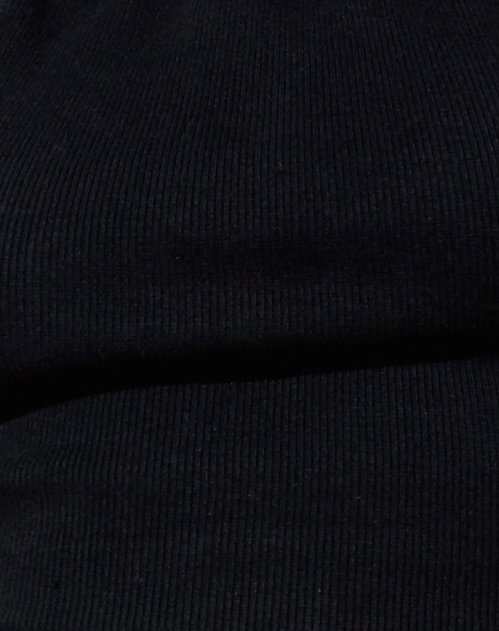 Jica Crop Top in Schwarz - Image 5