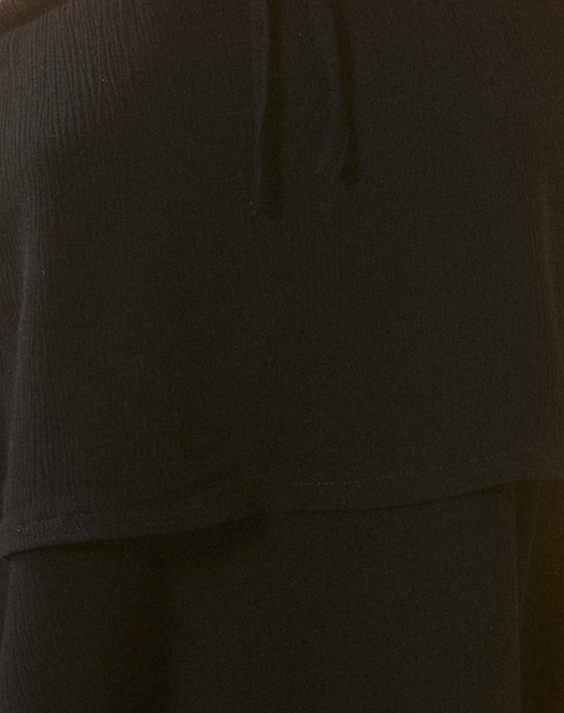 Jimin Layered Bandeau Top in Crinkle Schwarz - Image 7