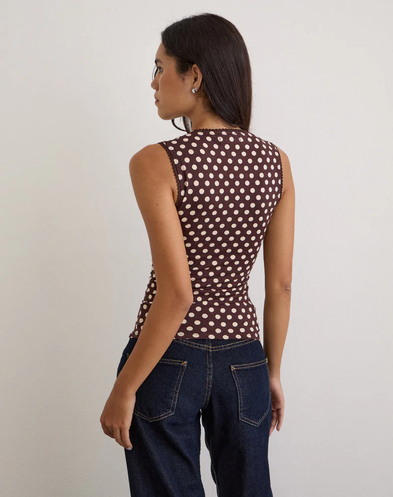 Jinalo Sweetheart Top in Braun mit kleinen cremefarbenen Polka-Prints - Image 6