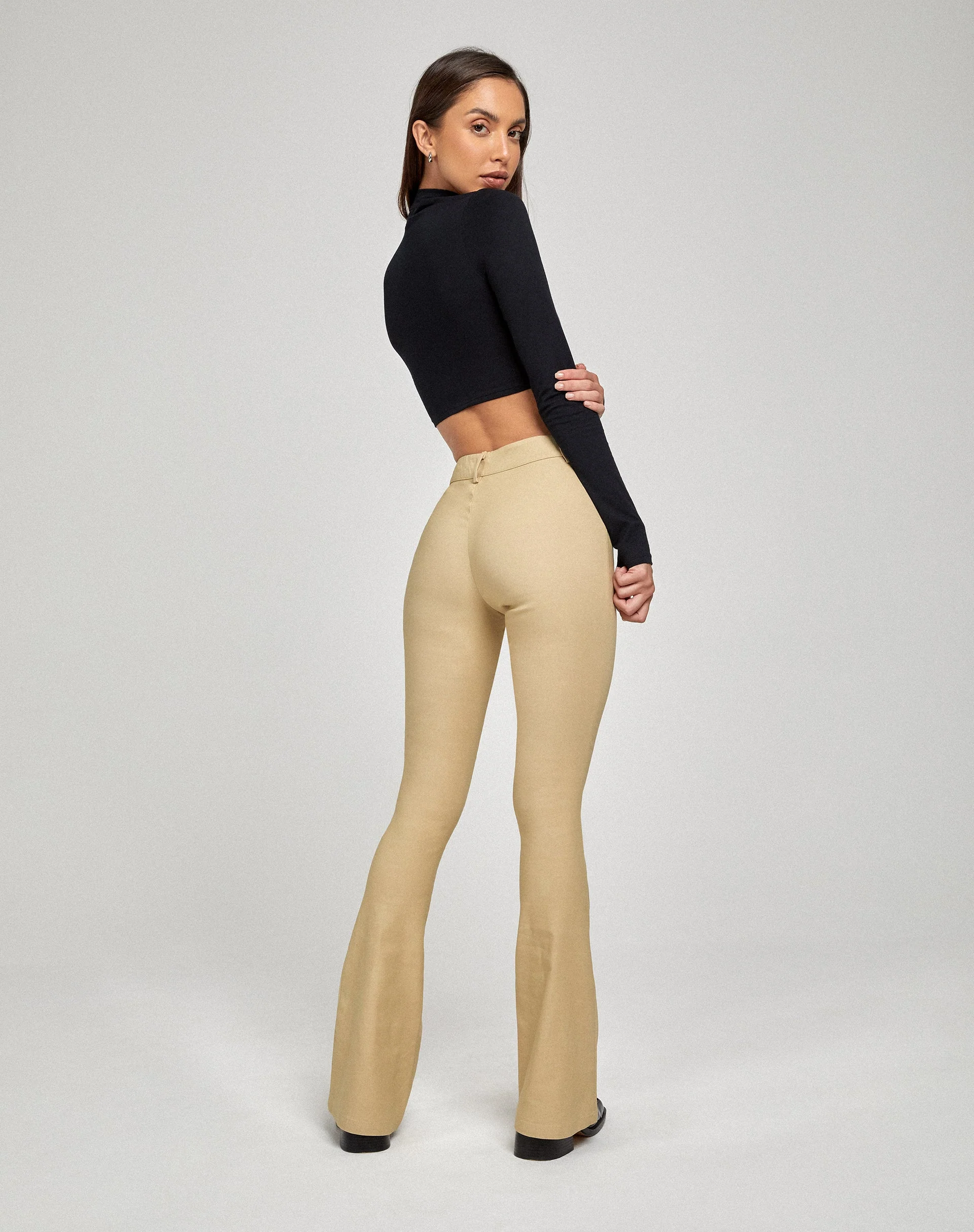 Jopanka-Schlaghose in Tailoring Ecru - Image 5